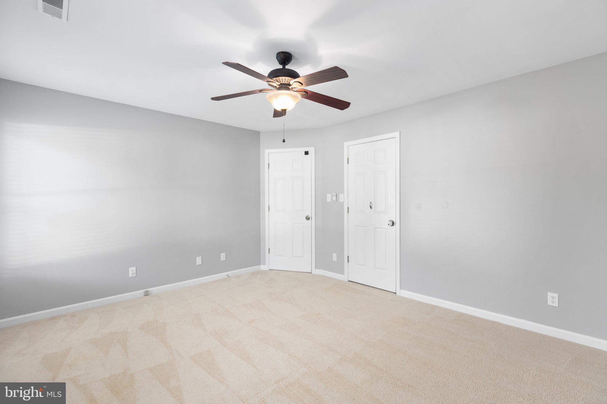 HOLLEYBROOKE/COBBLESTONE - Residential