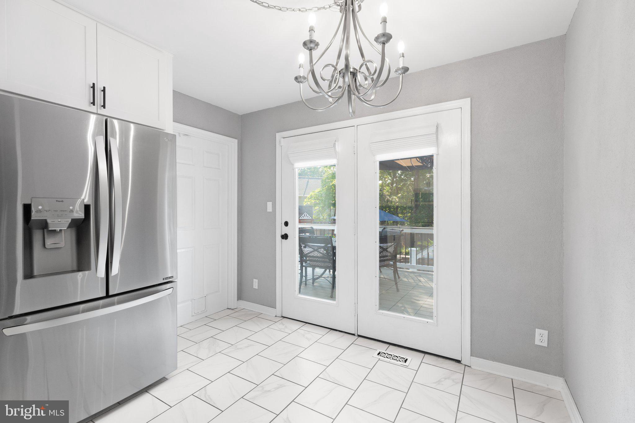 HOLLEYBROOKE/COBBLESTONE - Residential