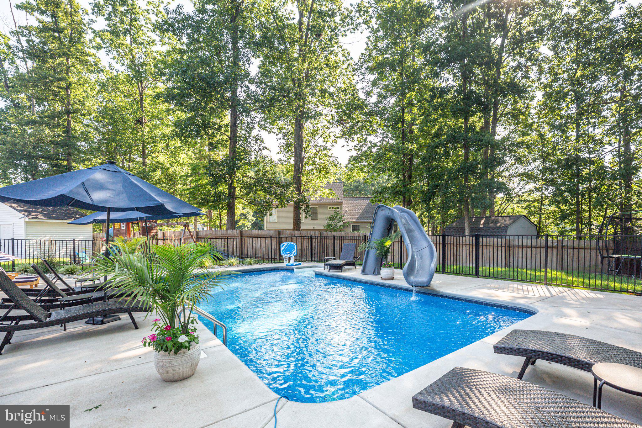 HOLLEYBROOKE/COBBLESTONE - Residential