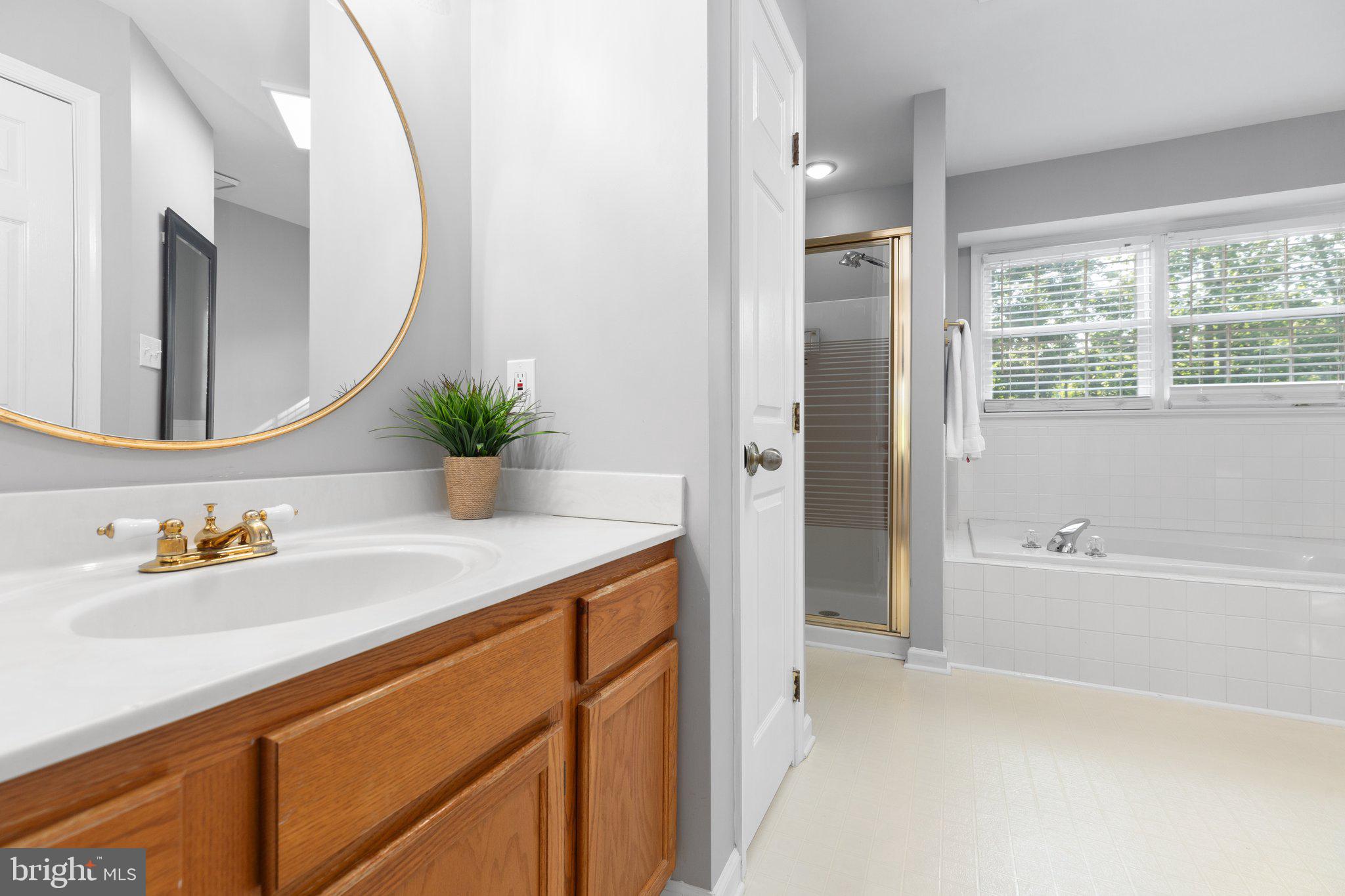 HOLLEYBROOKE/COBBLESTONE - Residential