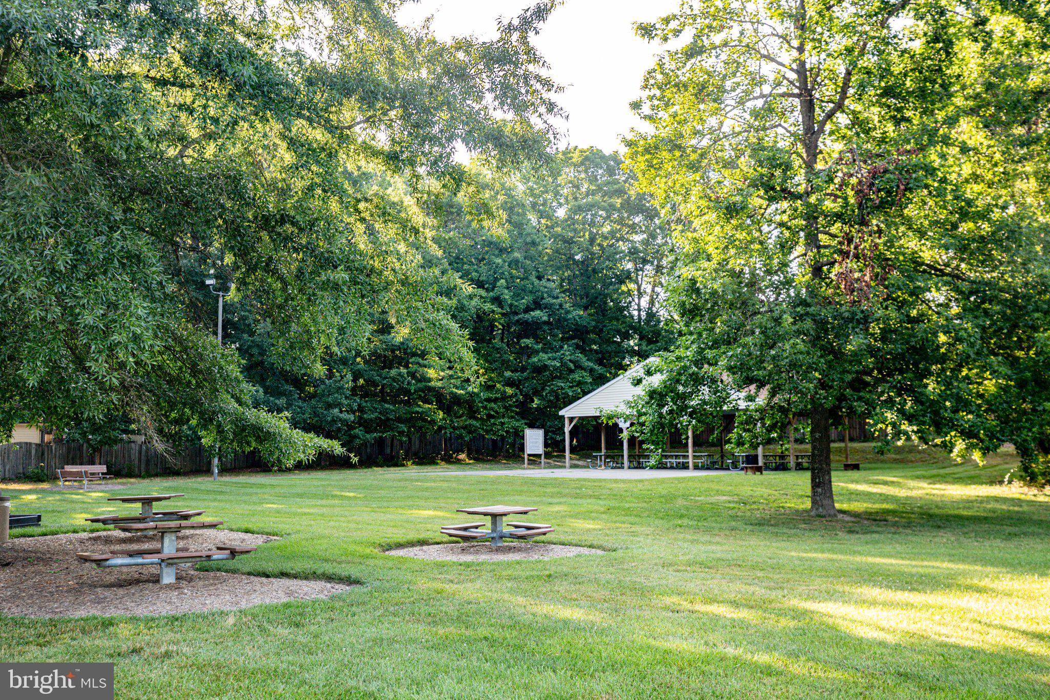 HOLLEYBROOKE/COBBLESTONE - Residential