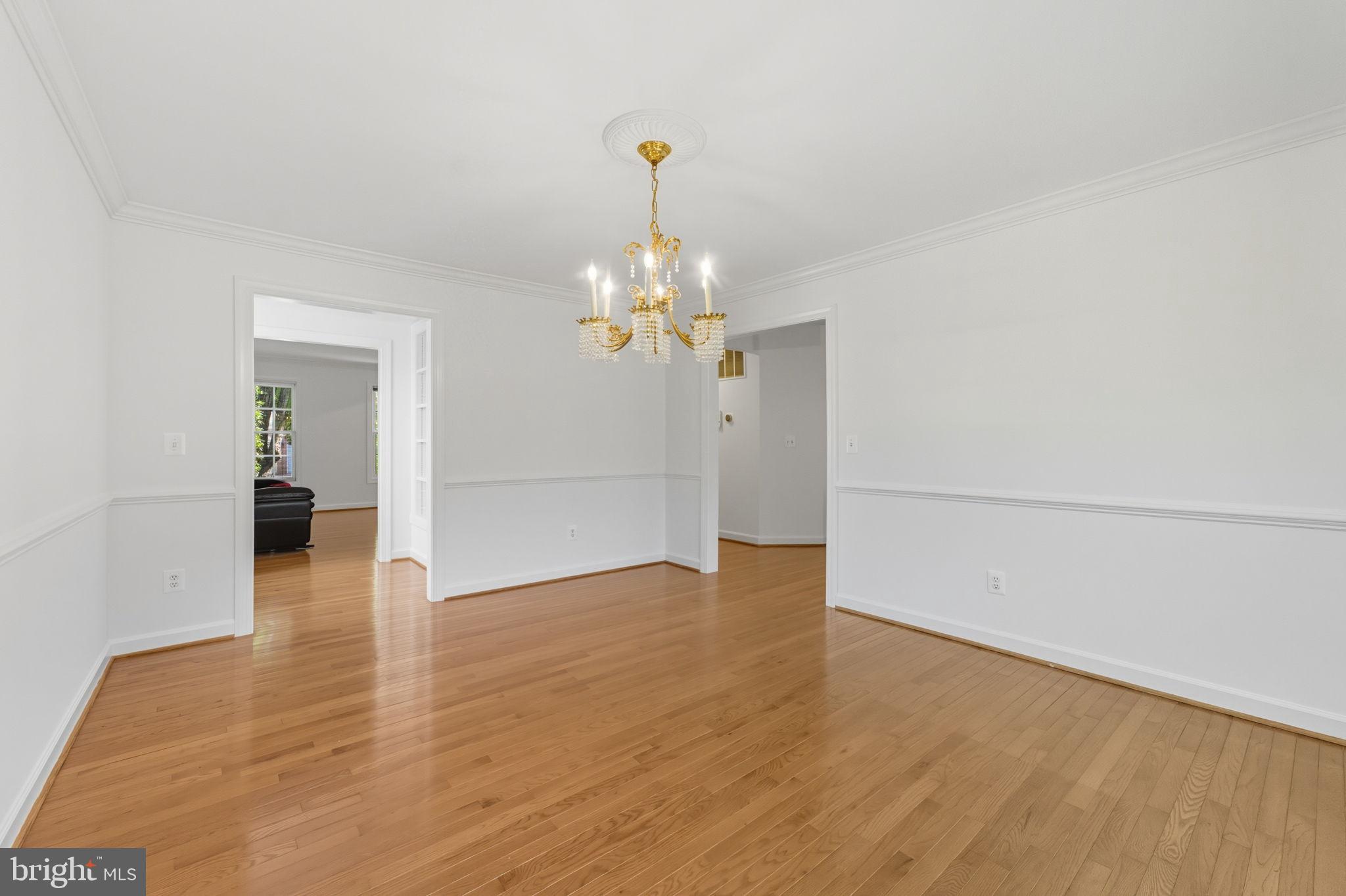 LOWES ISLAND - Residential