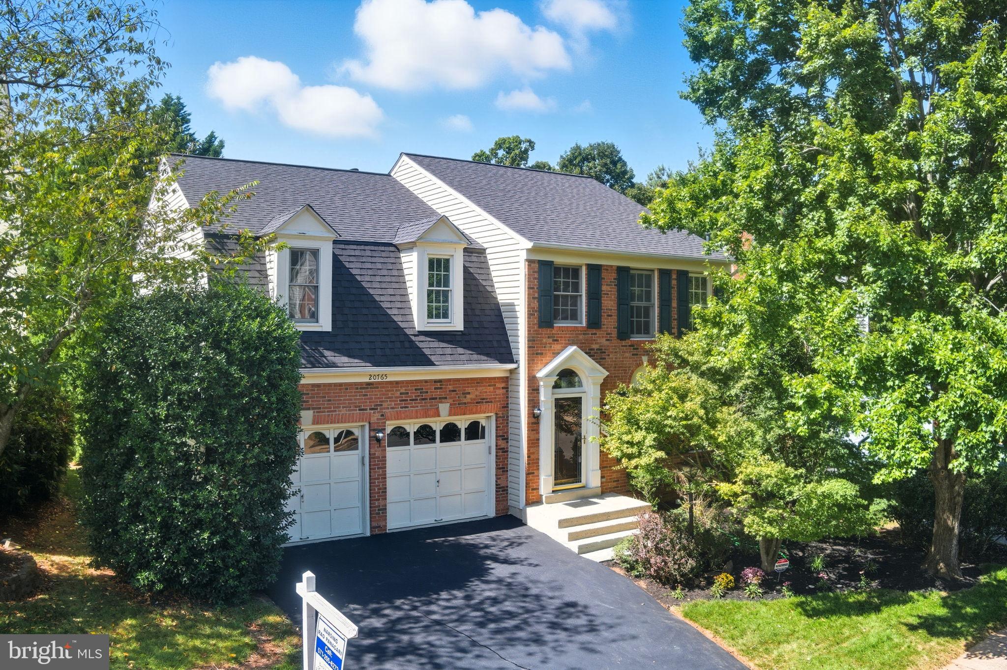 LOWES ISLAND - Residential