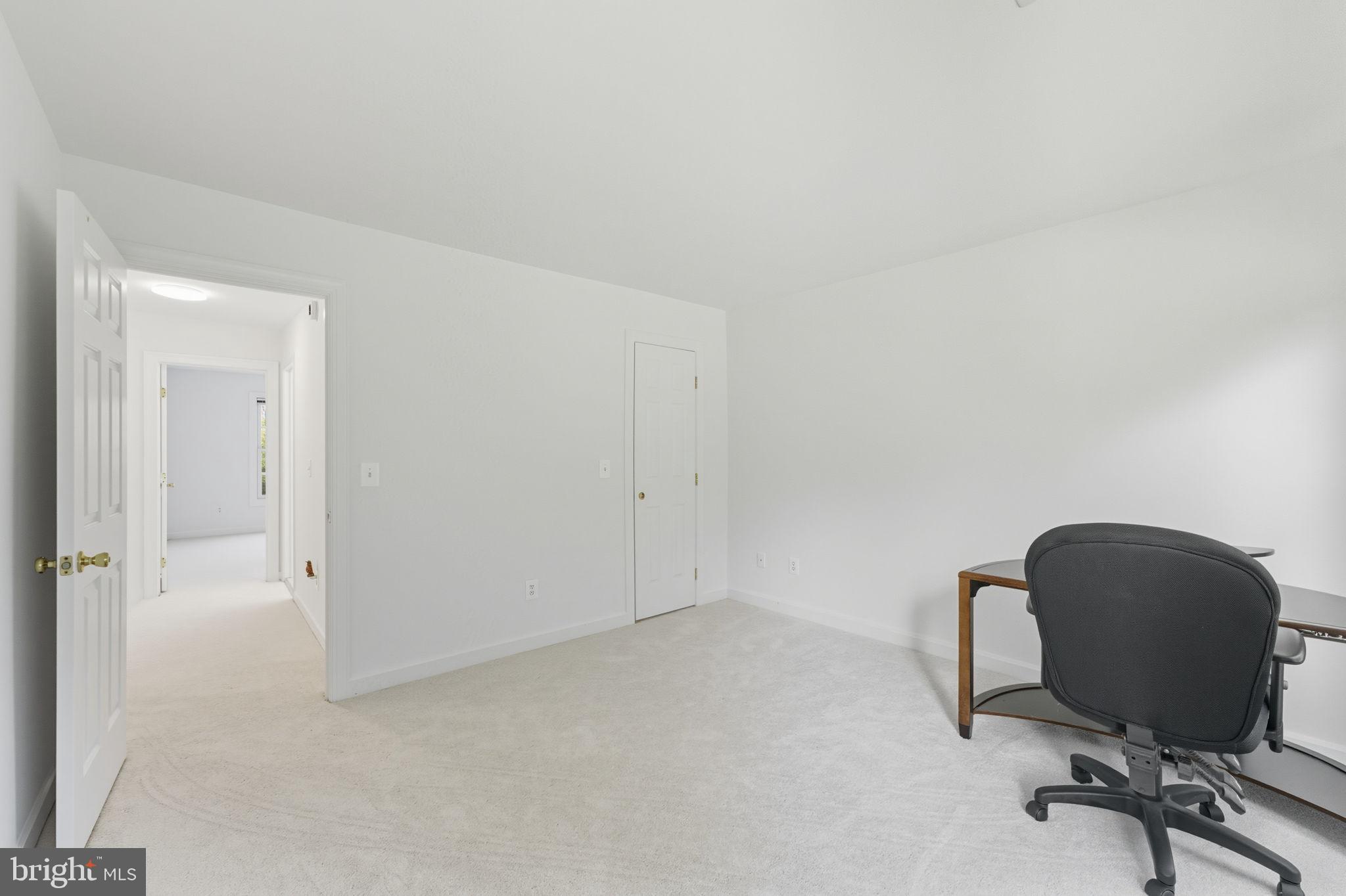 LOWES ISLAND - Residential