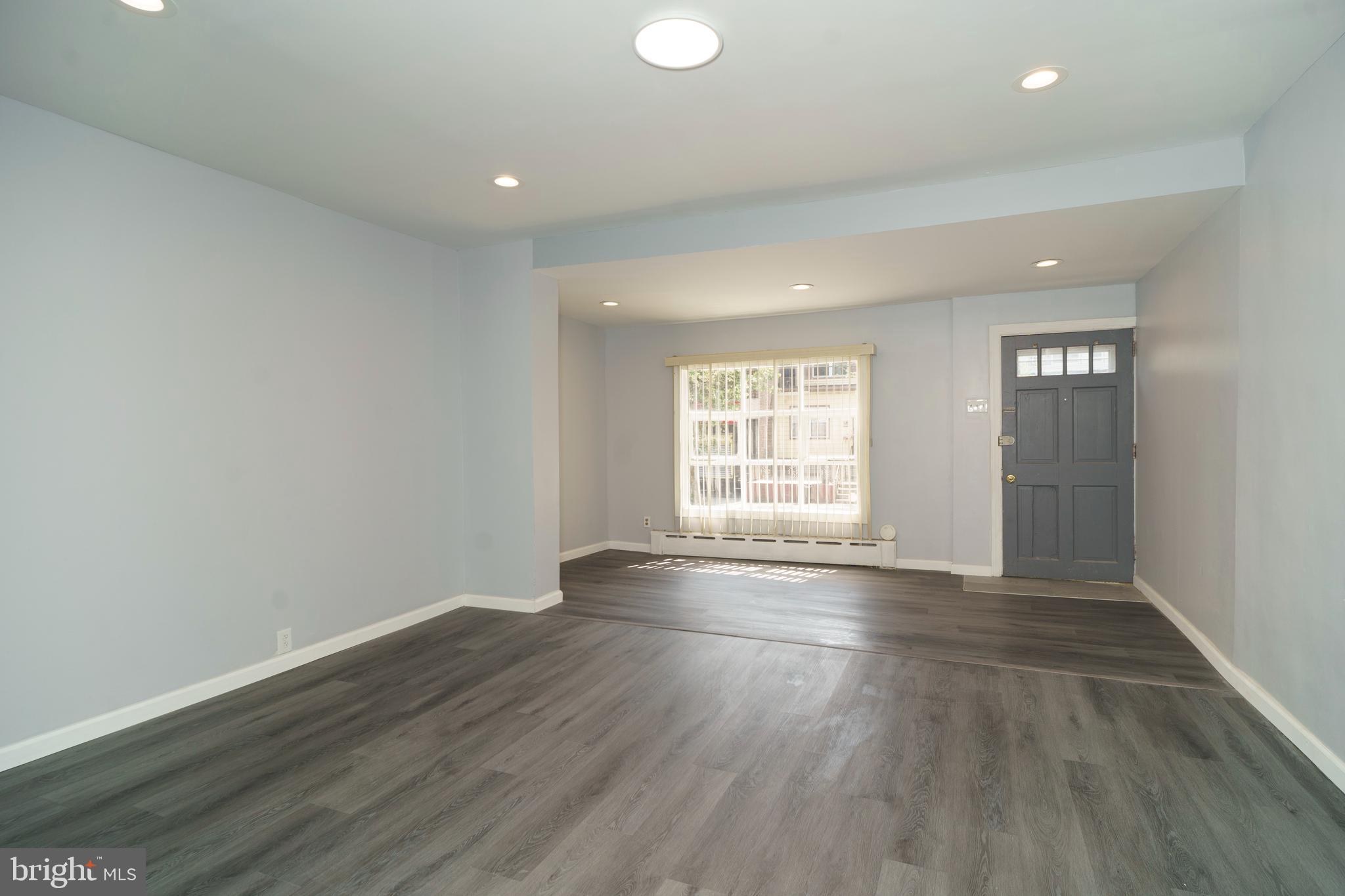 PHILADELPHIA (SOUTHWEST) - Residential