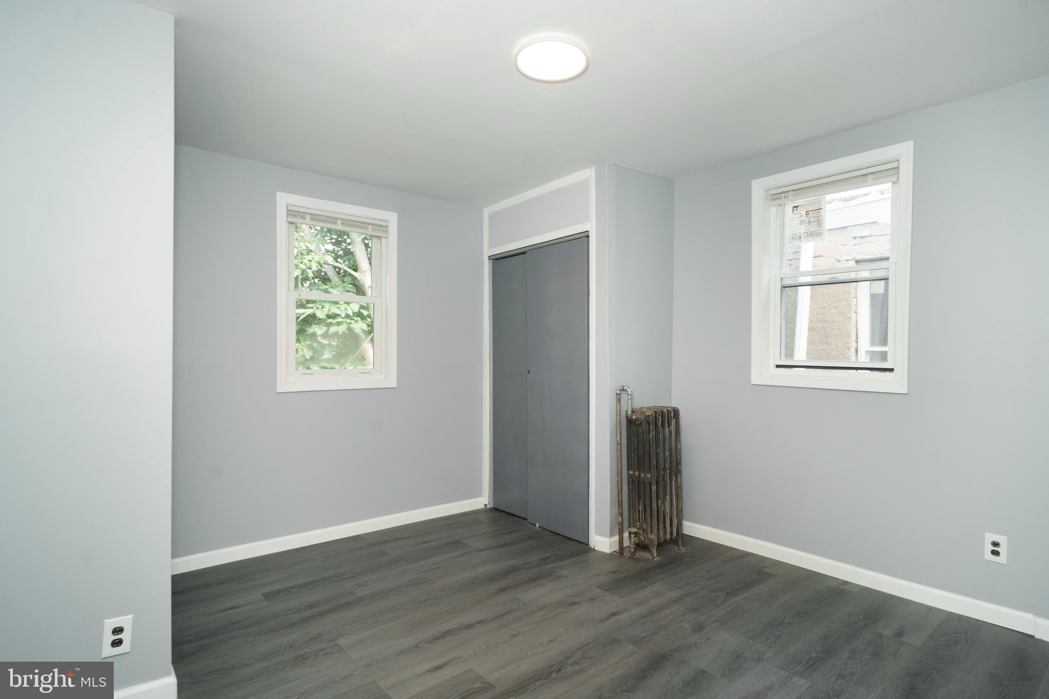 PHILADELPHIA (SOUTHWEST) - Residential