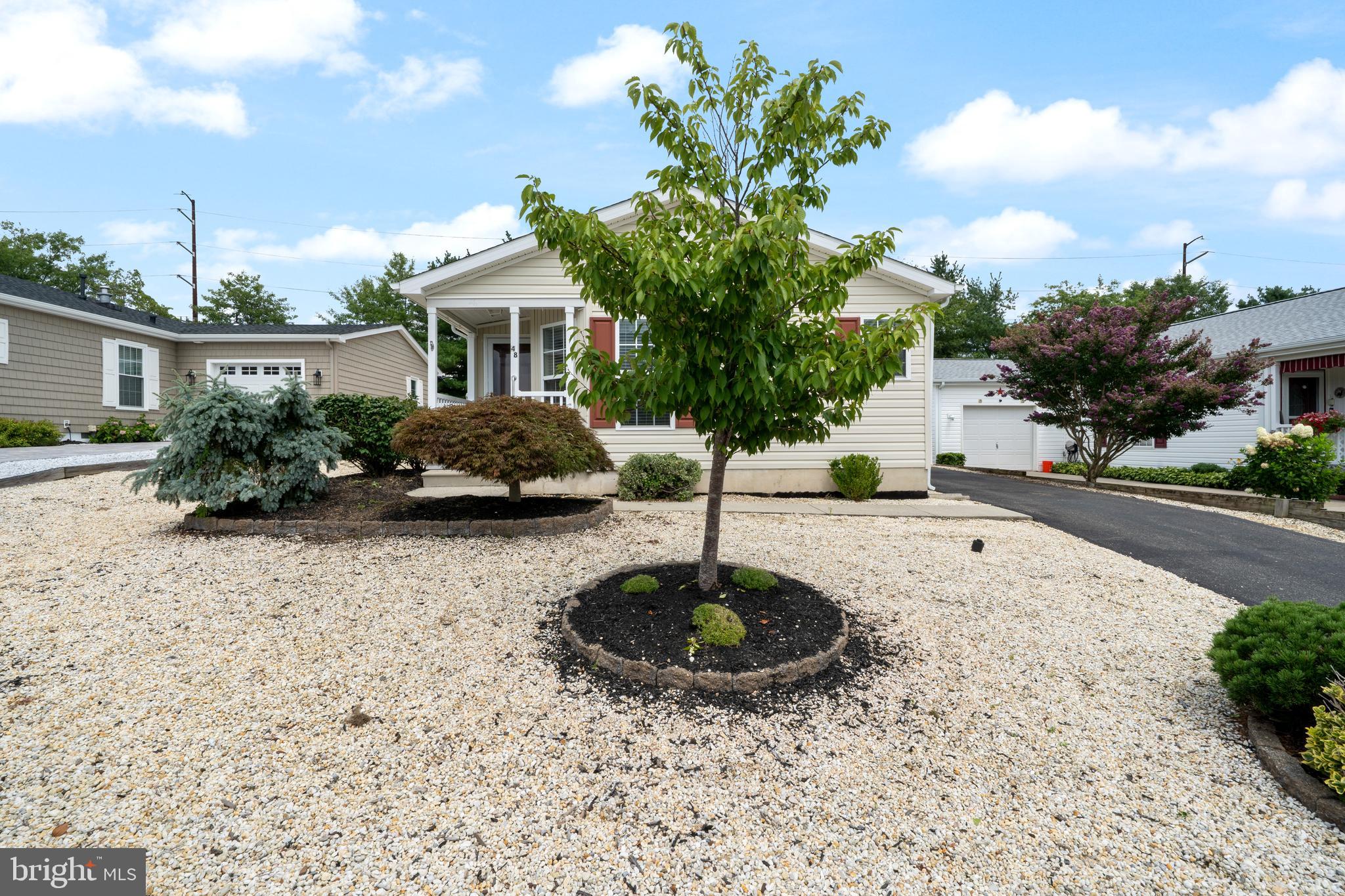 48 FORT LEE DRIVE