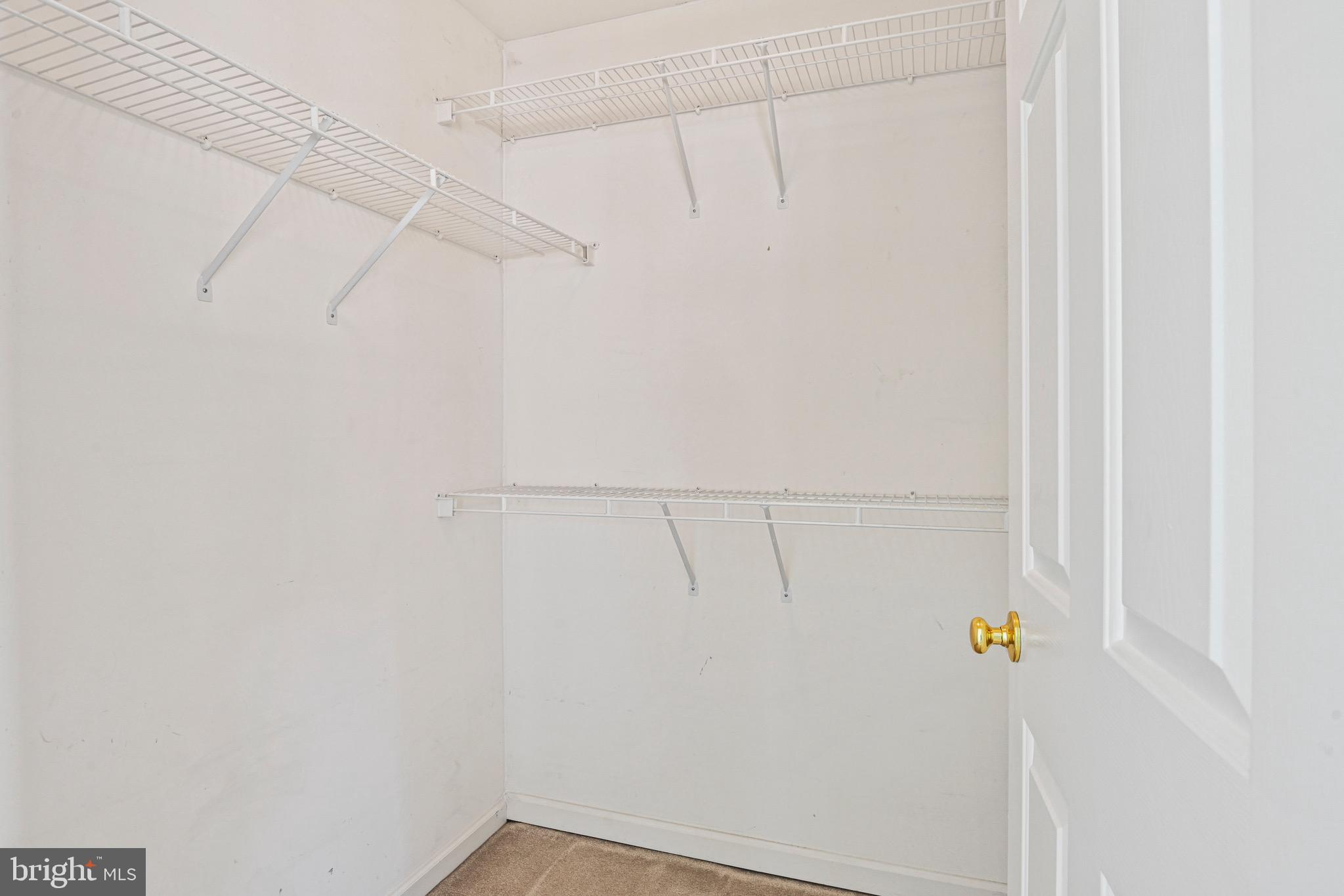 METRO PLACE AT DUNN LORING - Residential Lease