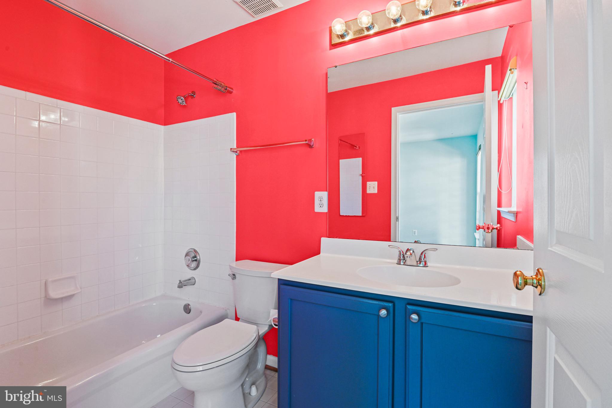 METRO PLACE AT DUNN LORING - Residential Lease