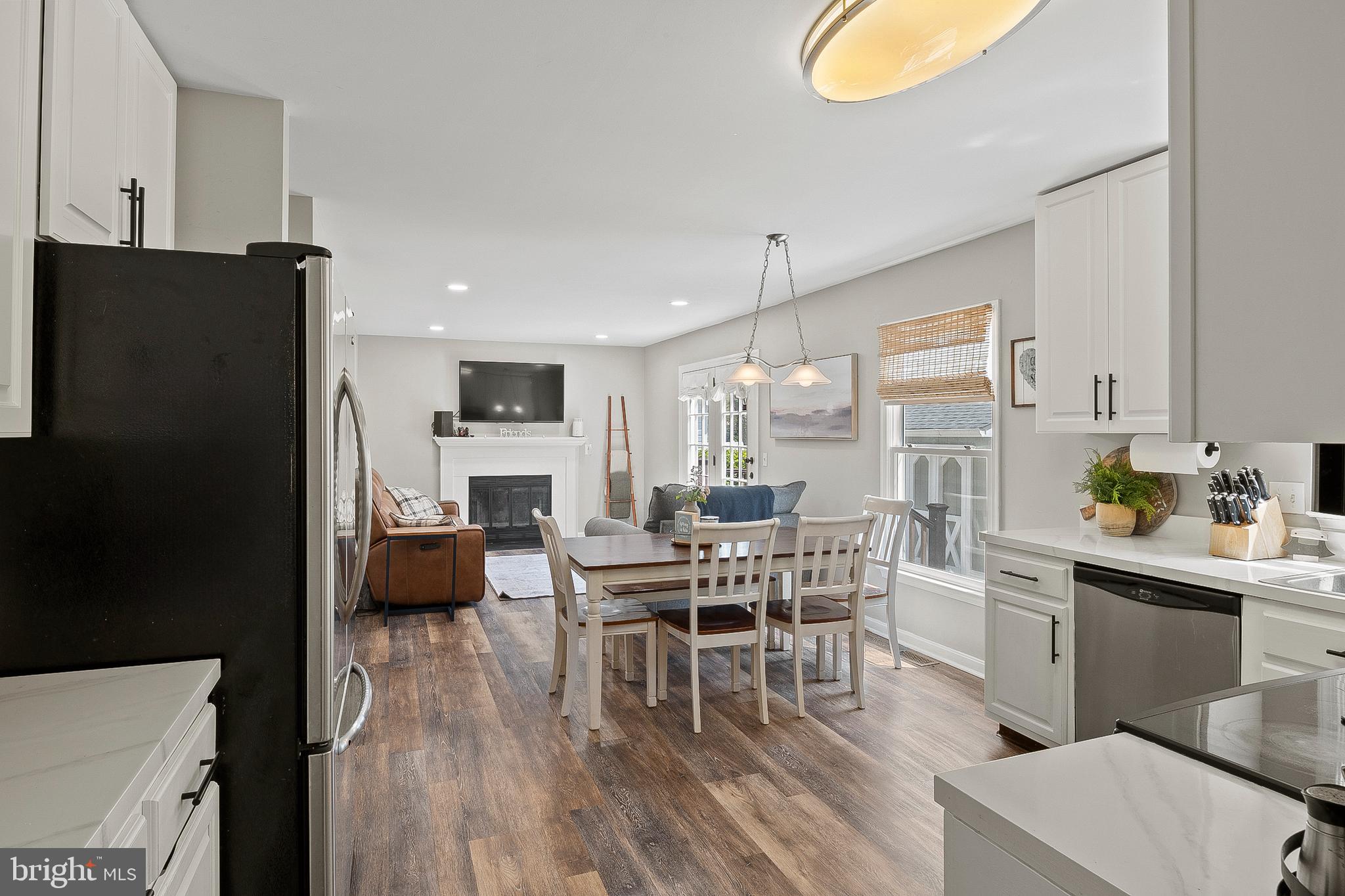 FRANKLIN MANOR BEACH - Residential