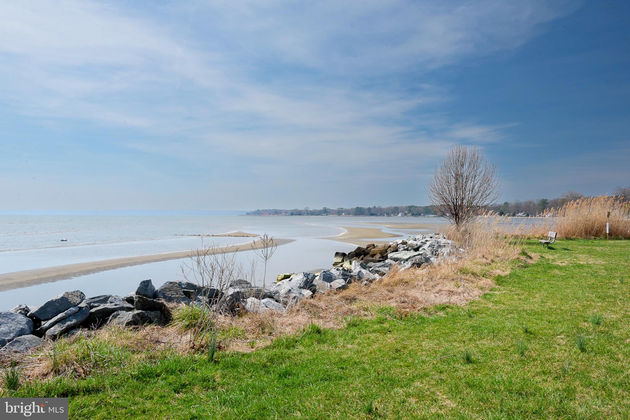 FRANKLIN MANOR BEACH - Residential