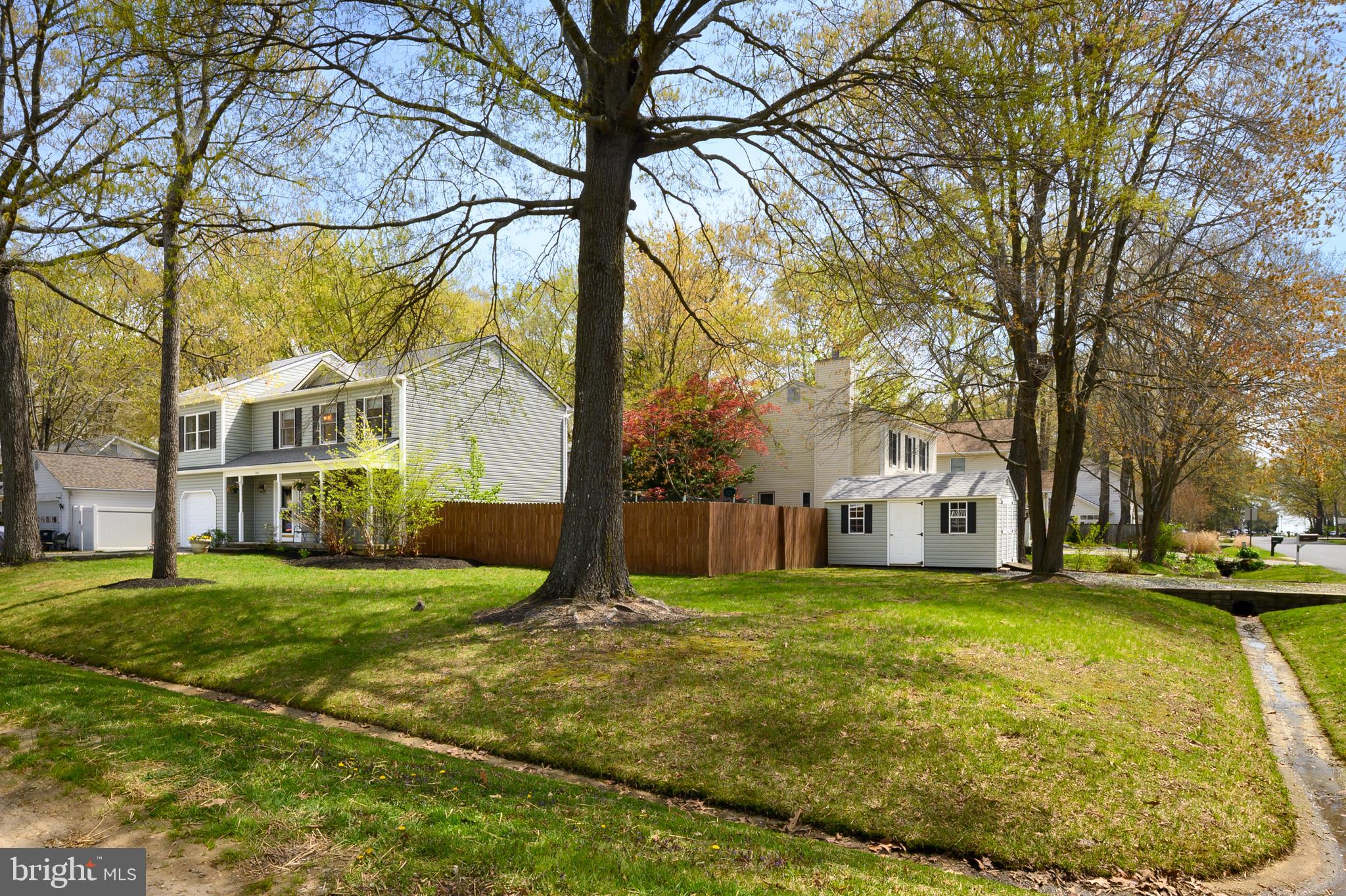 FRANKLIN MANOR BEACH - Residential
