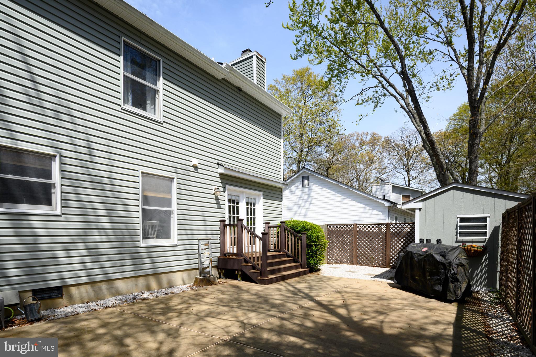 FRANKLIN MANOR BEACH - Residential