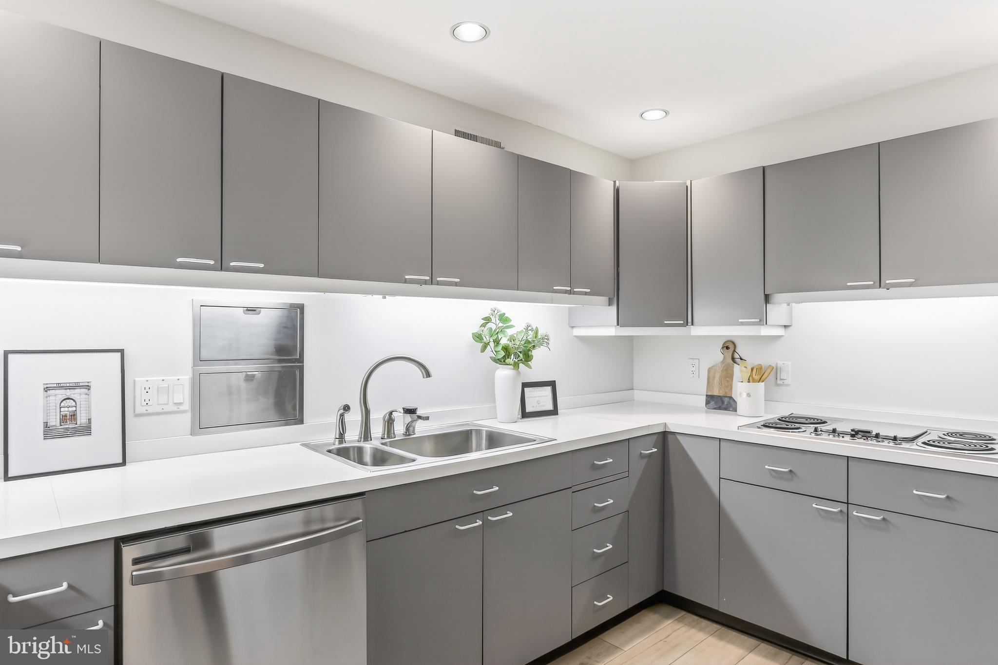 CLUB ESTATES - Residential