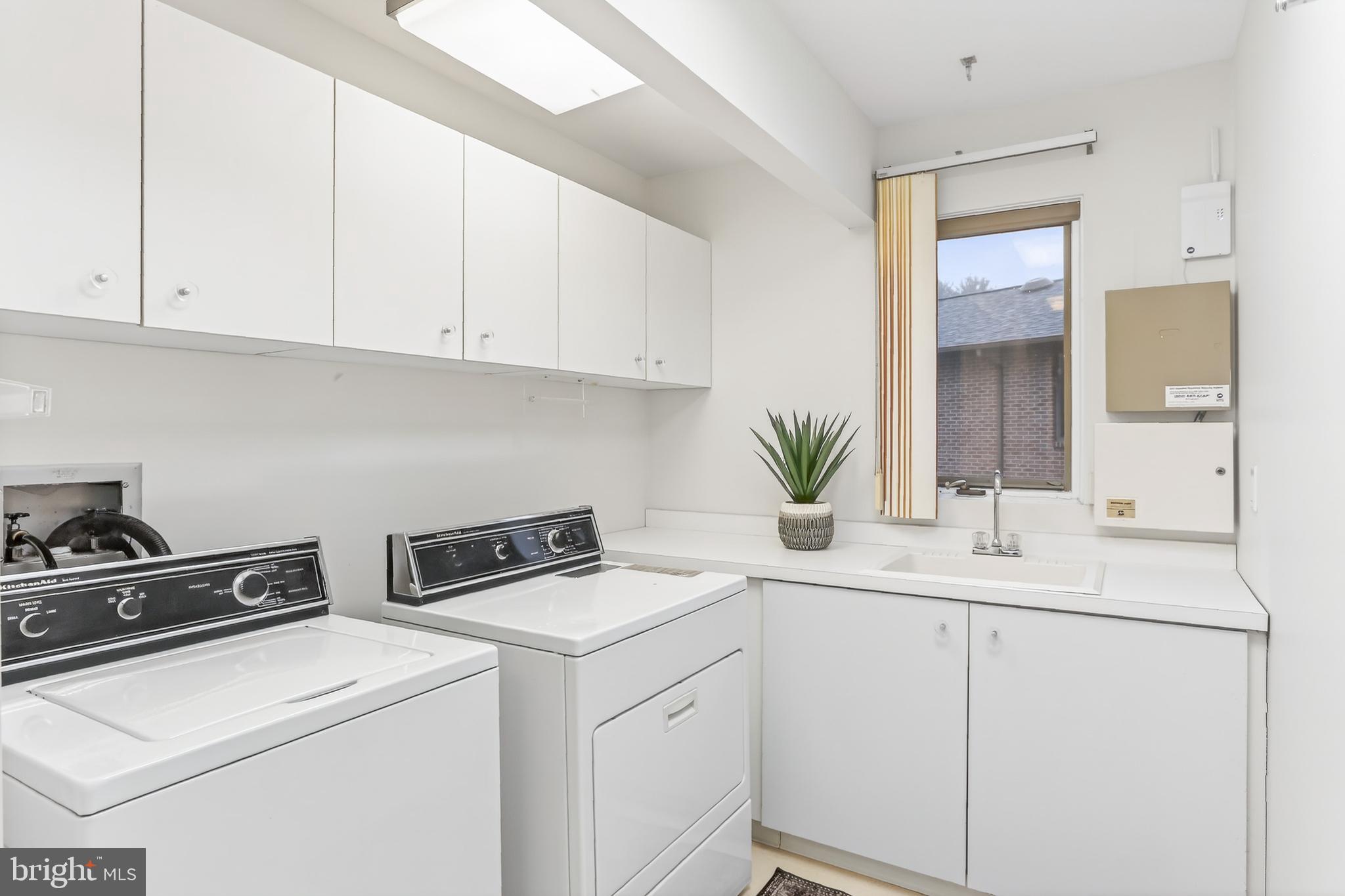 CLUB ESTATES - Residential