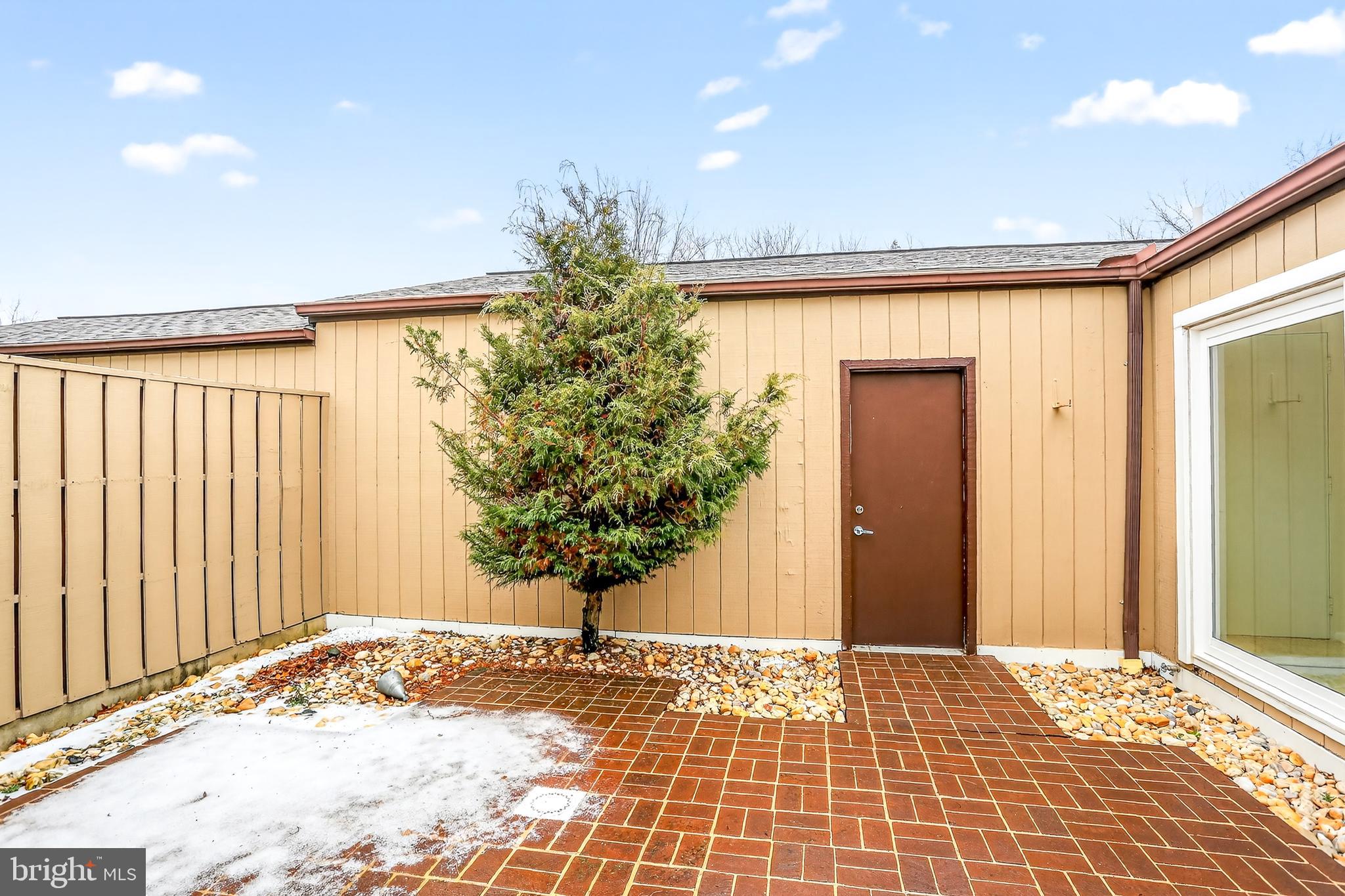 CLUB ESTATES - Residential