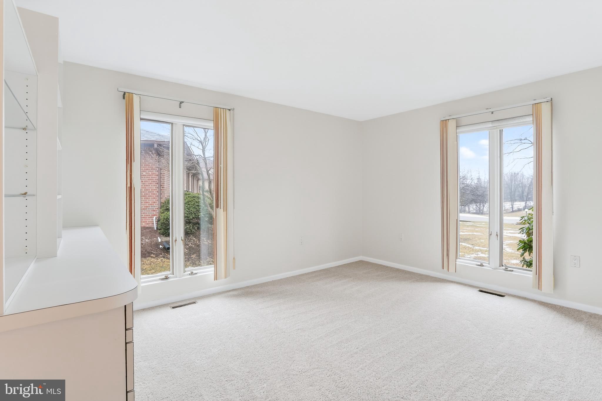 CLUB ESTATES - Residential