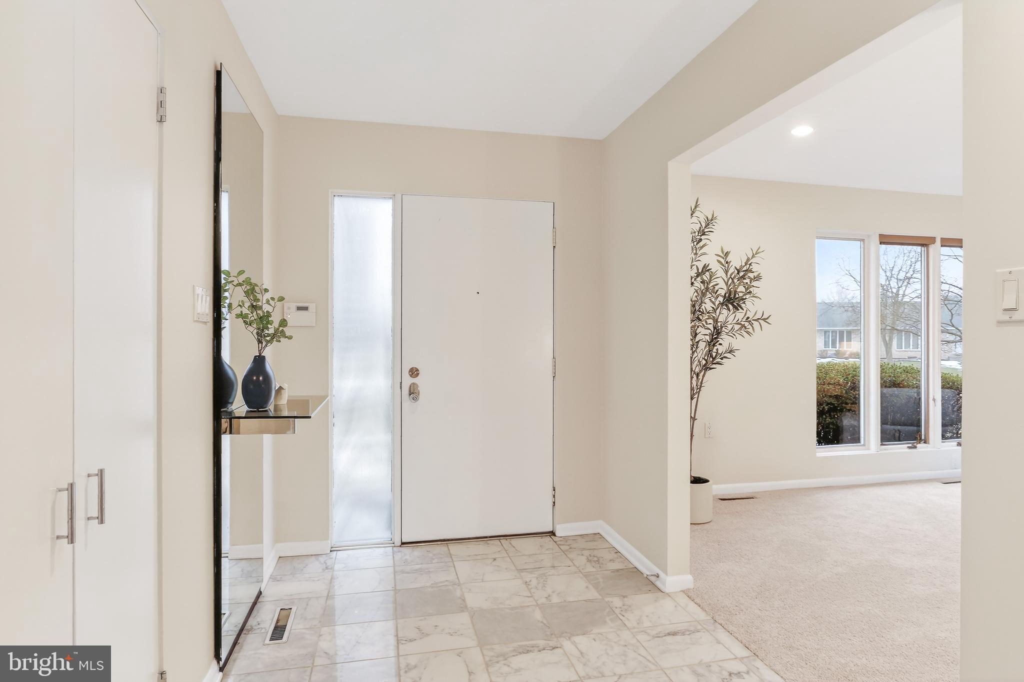 CLUB ESTATES - Residential