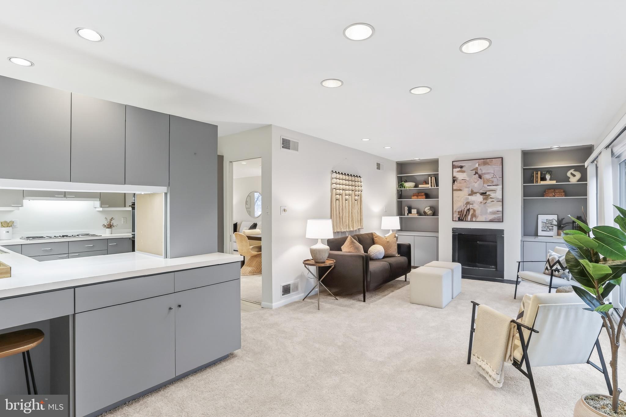 CLUB ESTATES - Residential