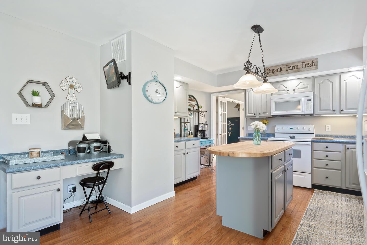 SUDLERSVILLE - Residential