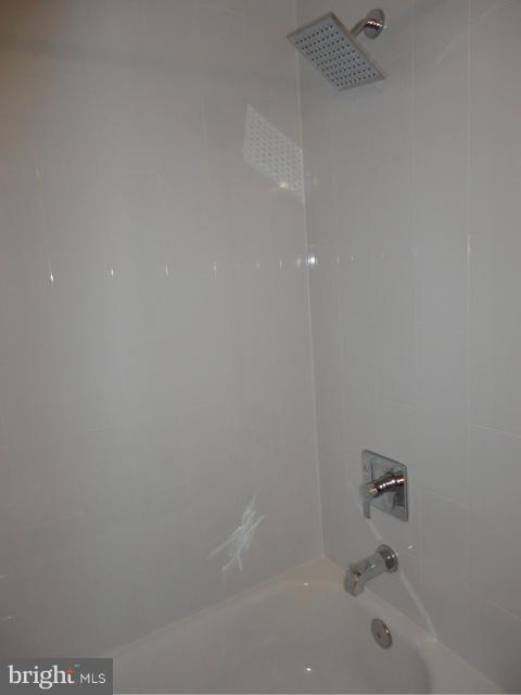 WHITE HOUSE HEIGHTS - Residential