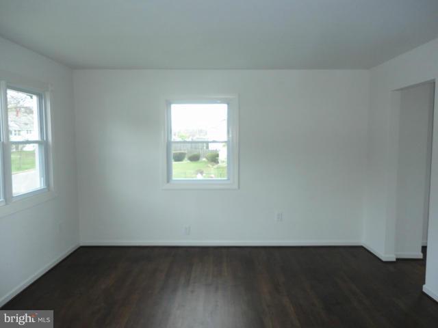 WHITE HOUSE HEIGHTS - Residential