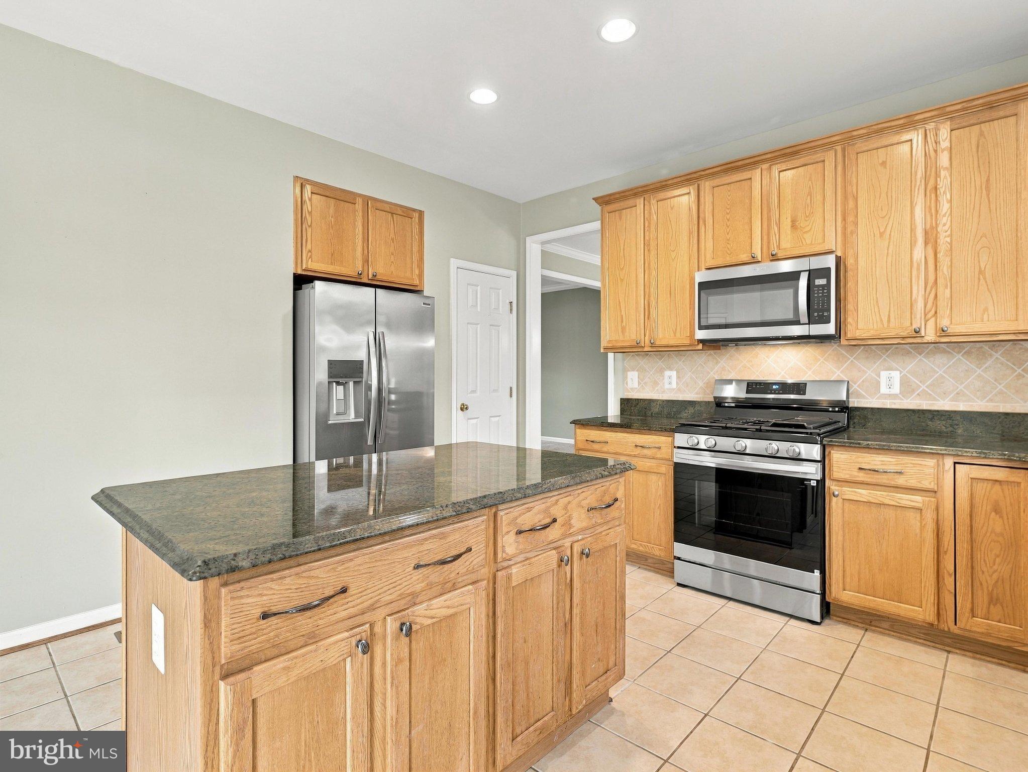 1408 RAMBLEWOOD DRIVE