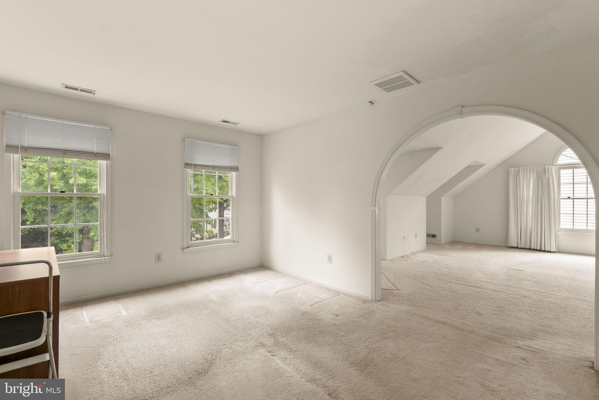 POTOMAC GROVE - Residential