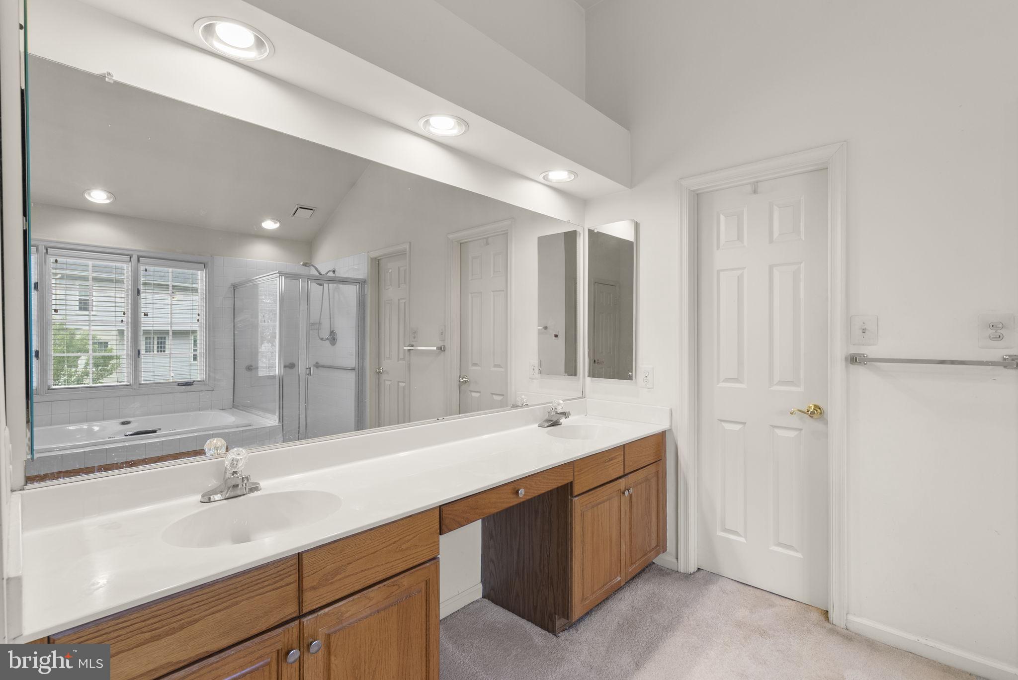 POTOMAC GROVE - Residential