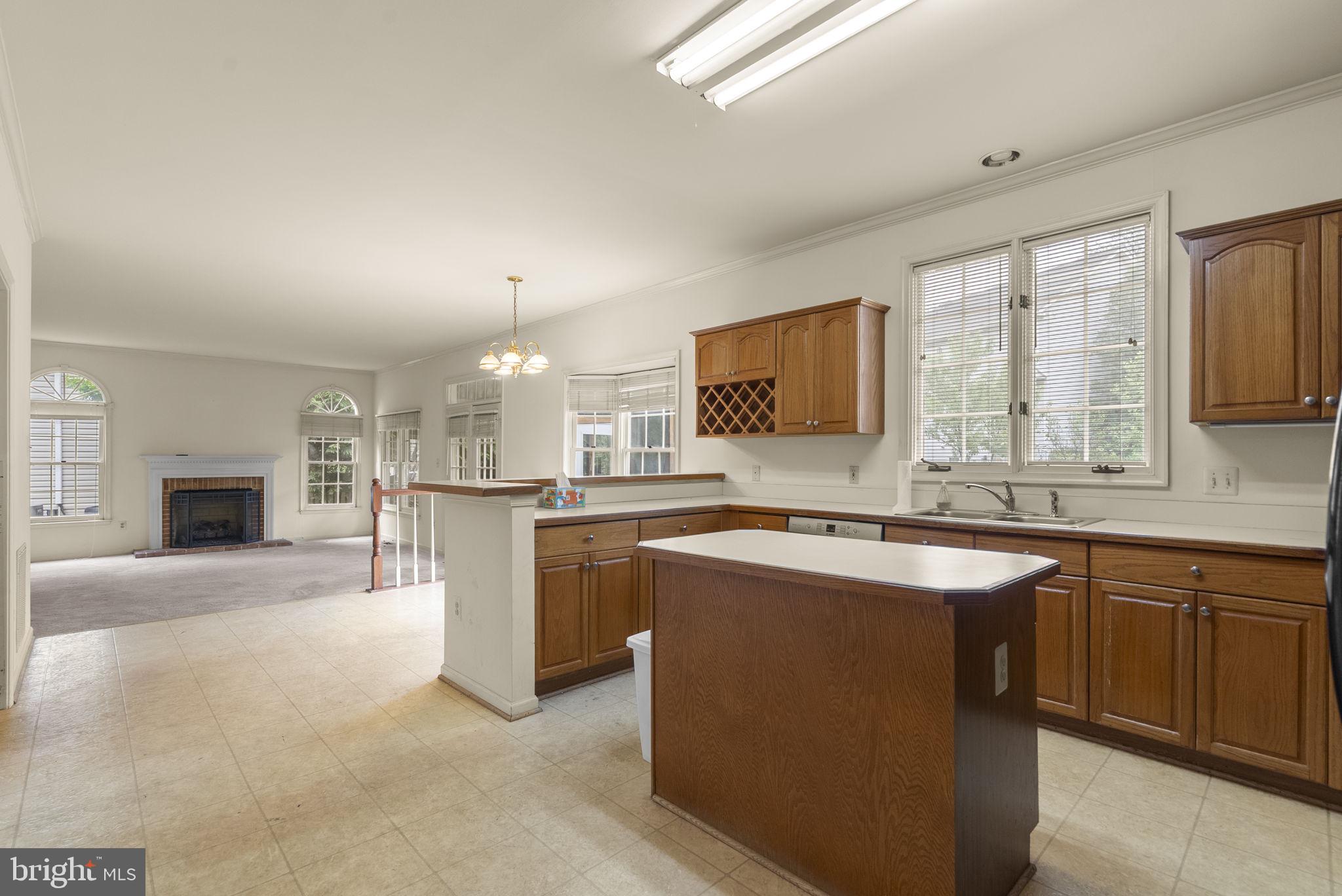 POTOMAC GROVE - Residential
