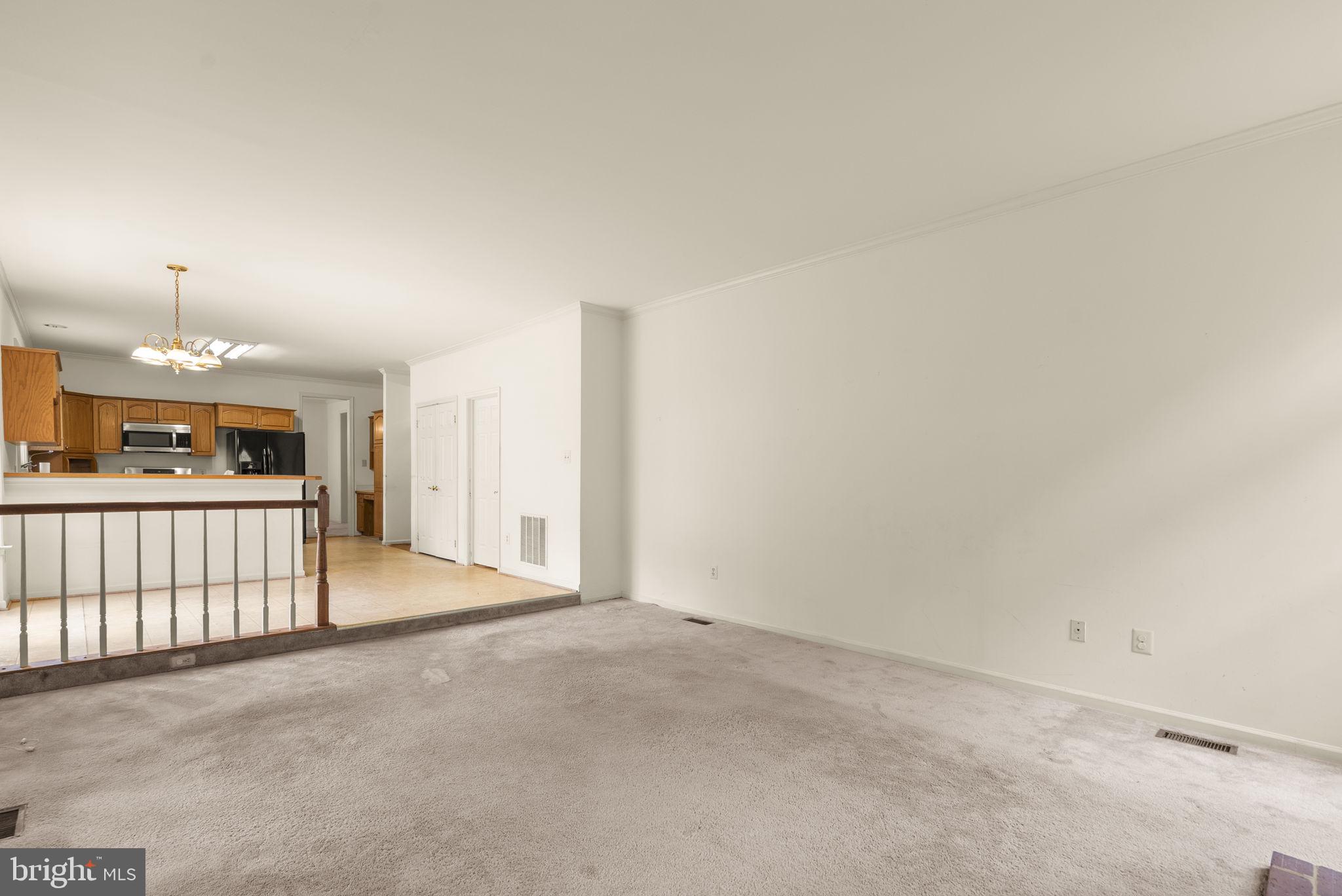 POTOMAC GROVE - Residential