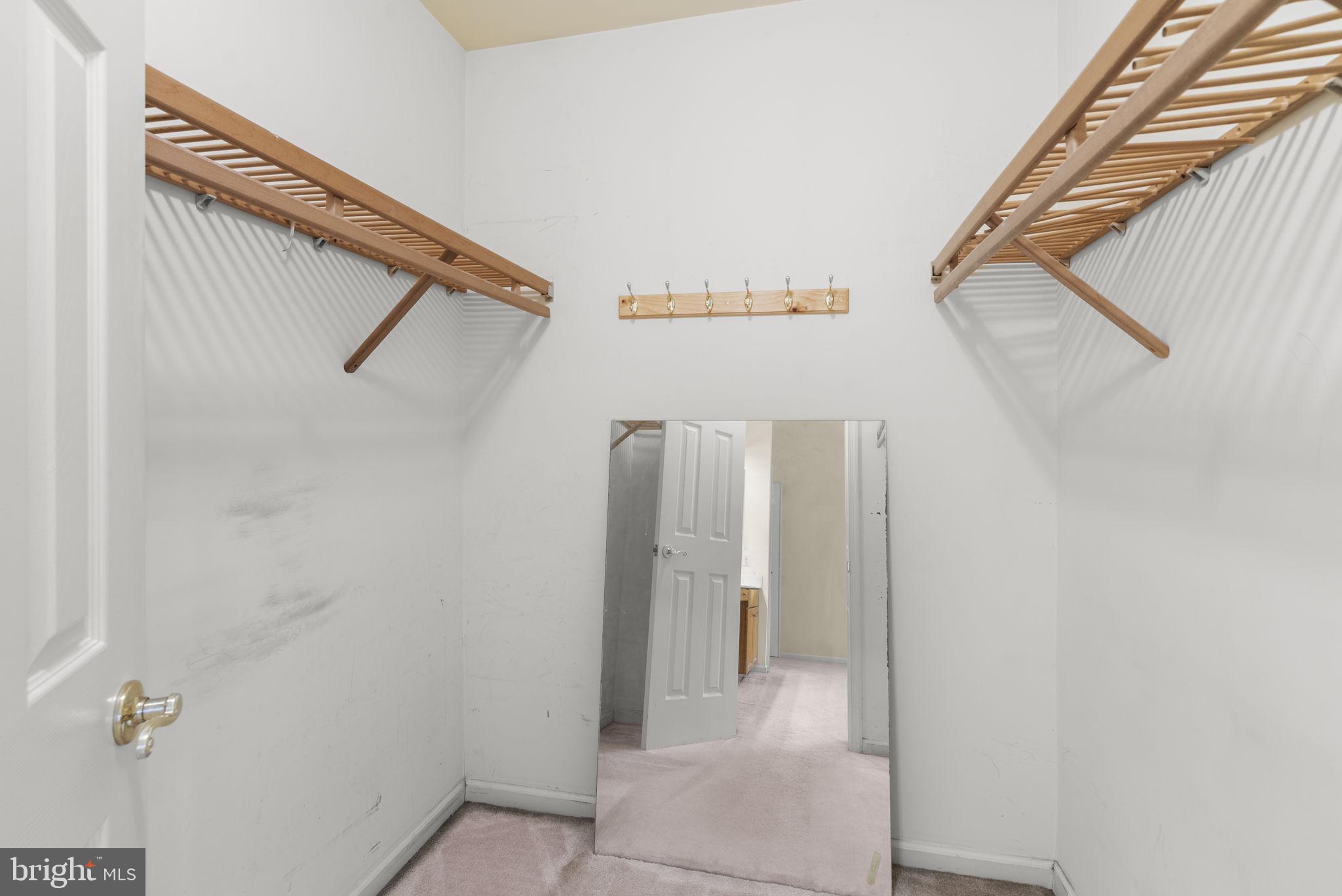 POTOMAC GROVE - Residential