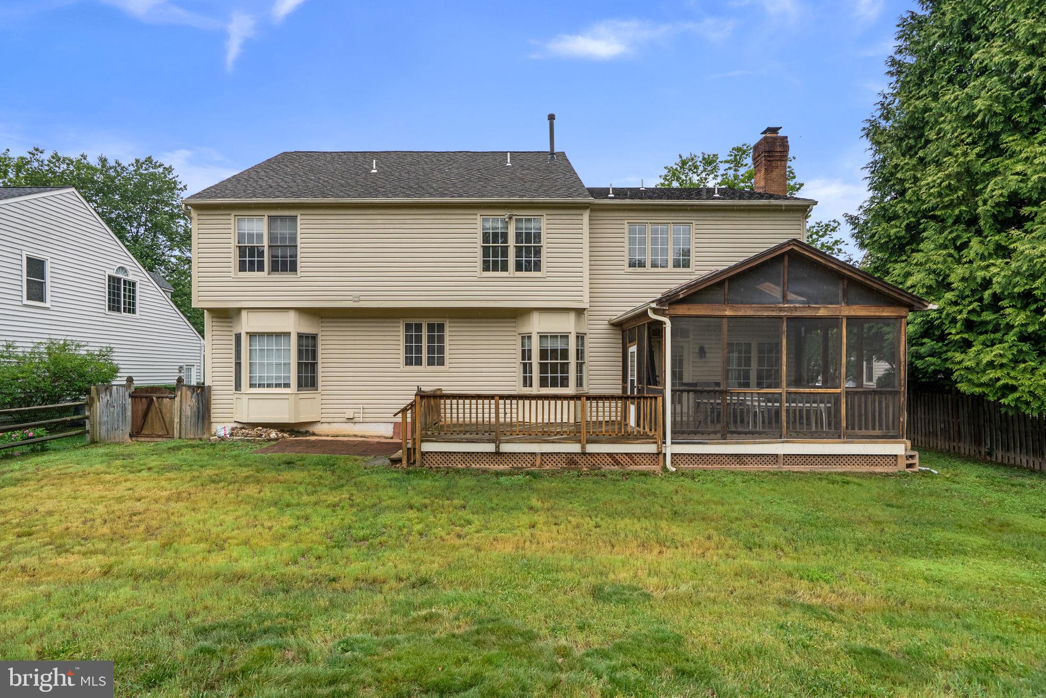 POTOMAC GROVE - Residential