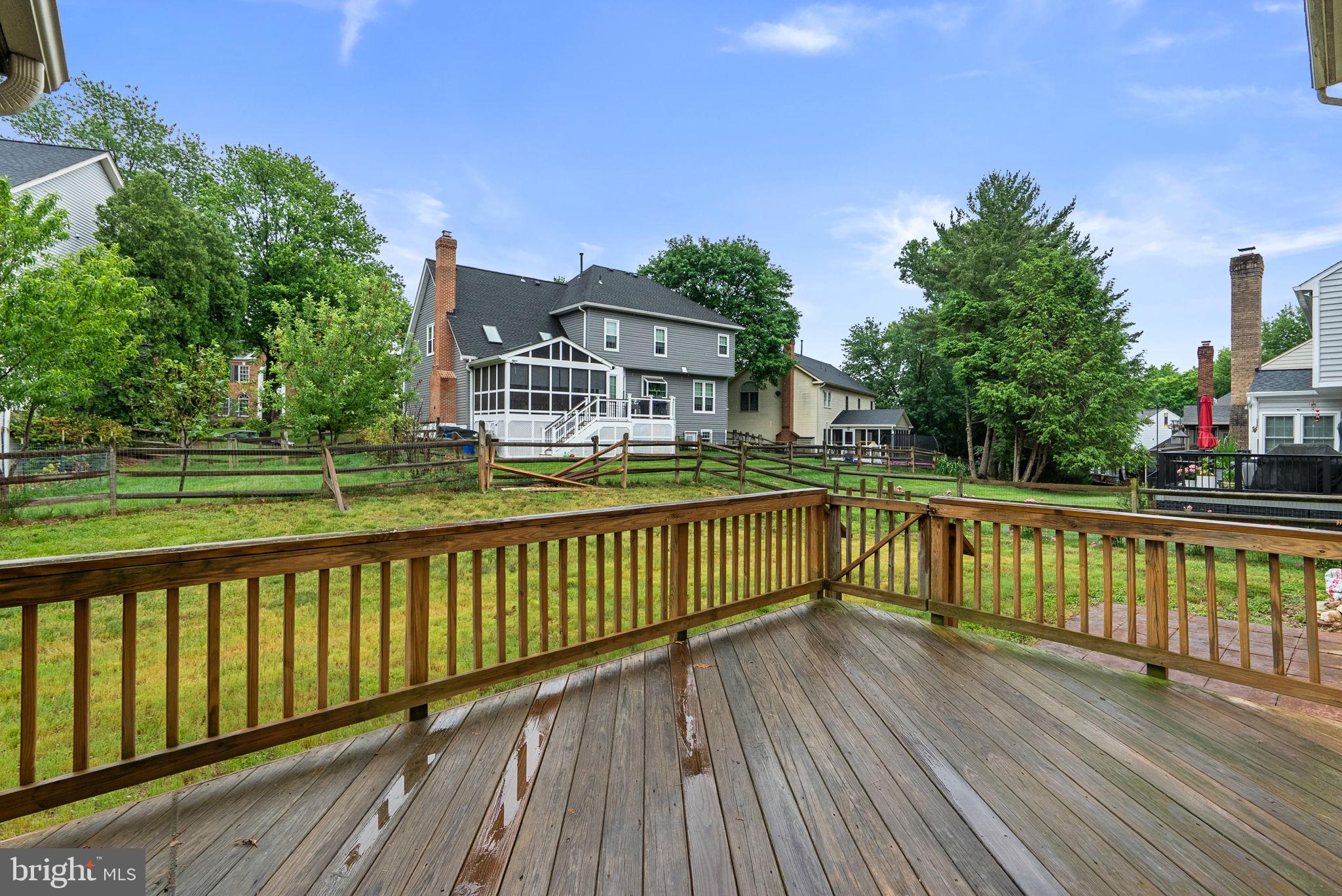 POTOMAC GROVE - Residential