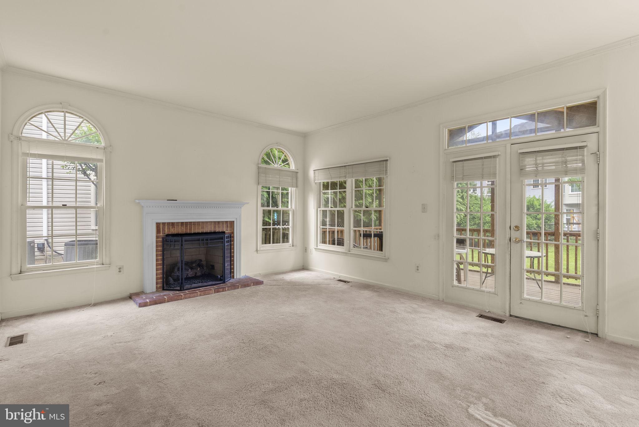POTOMAC GROVE - Residential