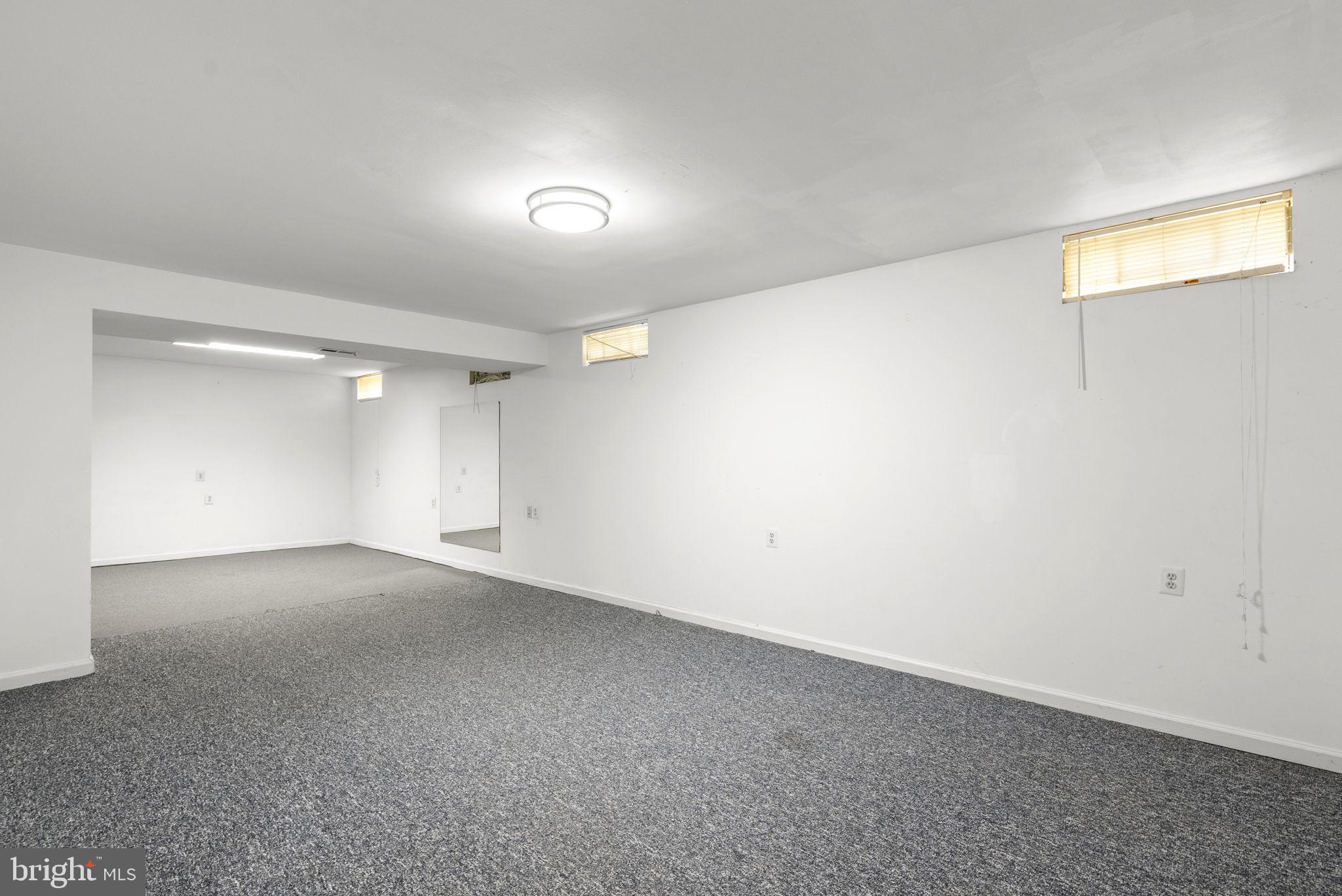 POTOMAC GROVE - Residential