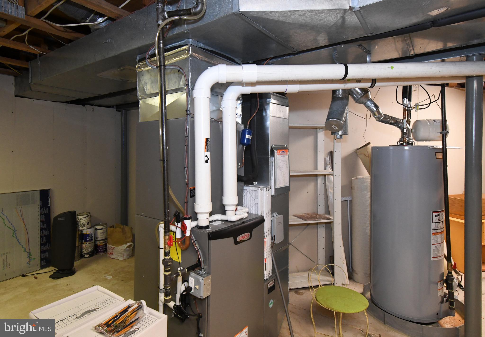 PINE CREST - Residential