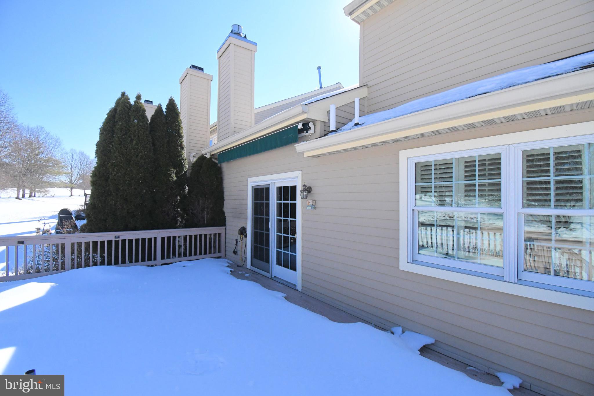 PINE CREST - Residential