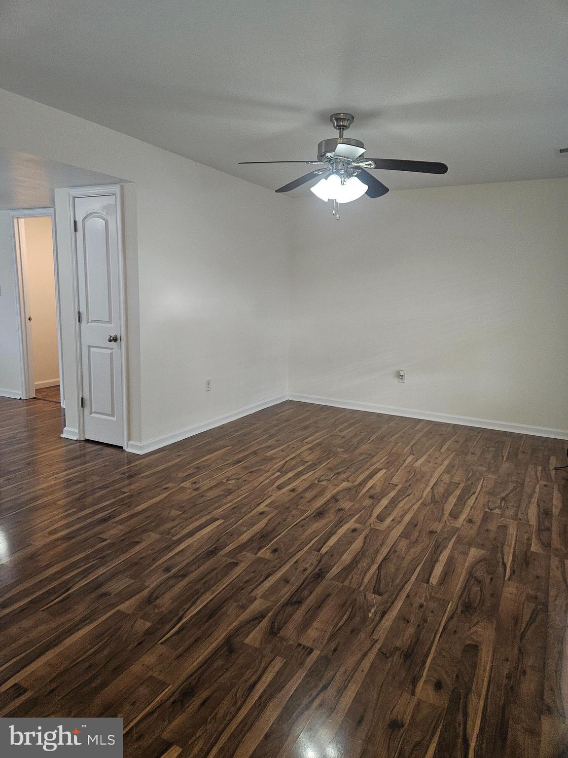 INWOOD VILLAGE - Residential