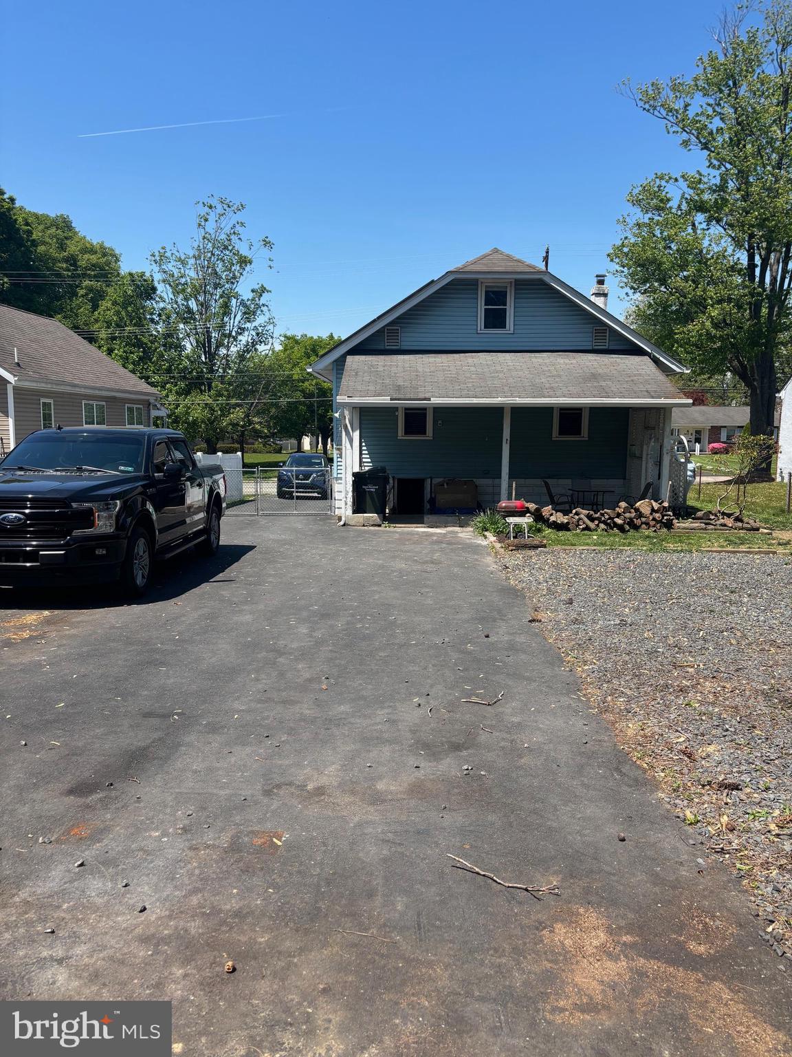 WILLOW GROVE - Residential