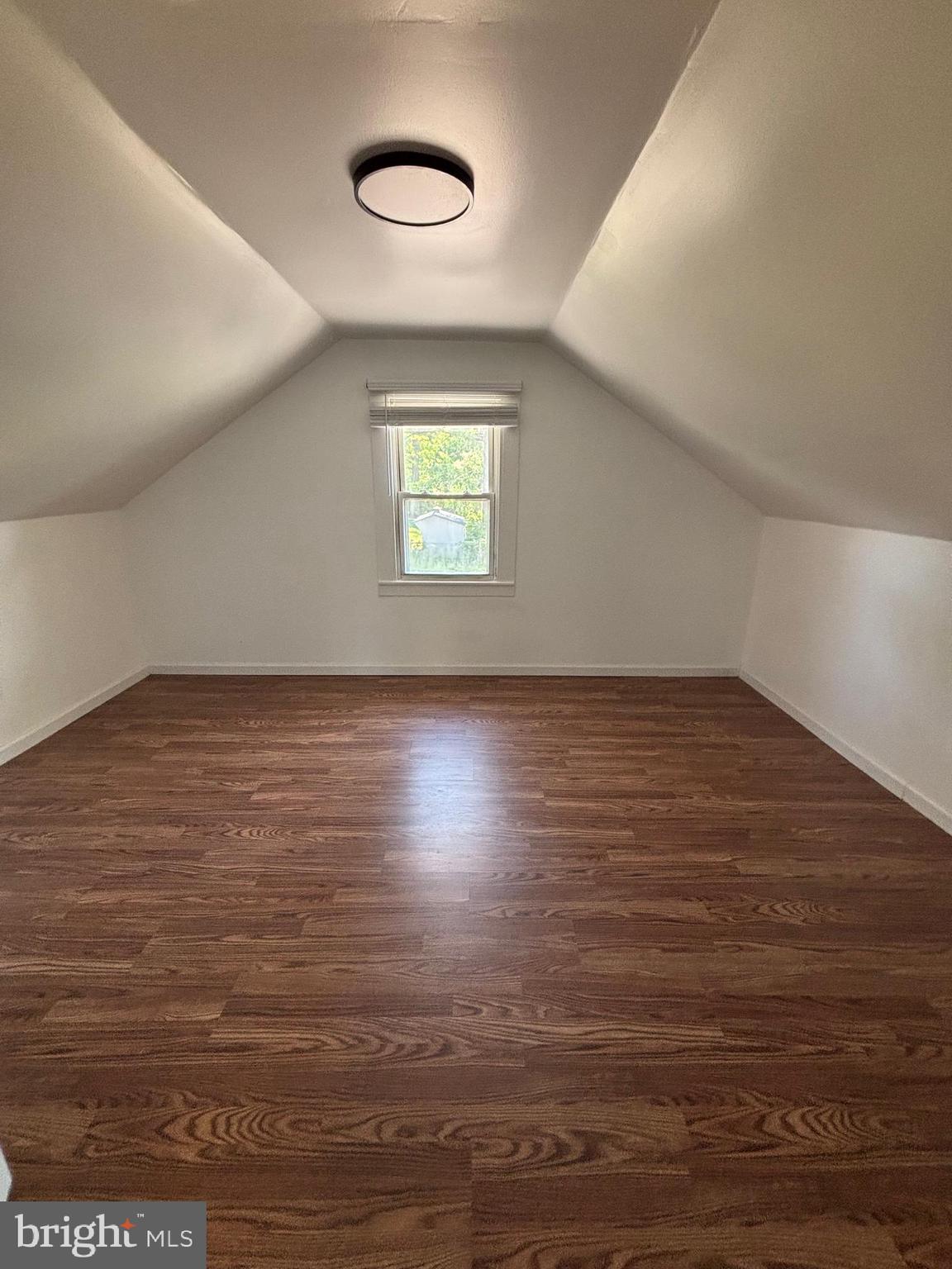 WILLOW GROVE - Residential