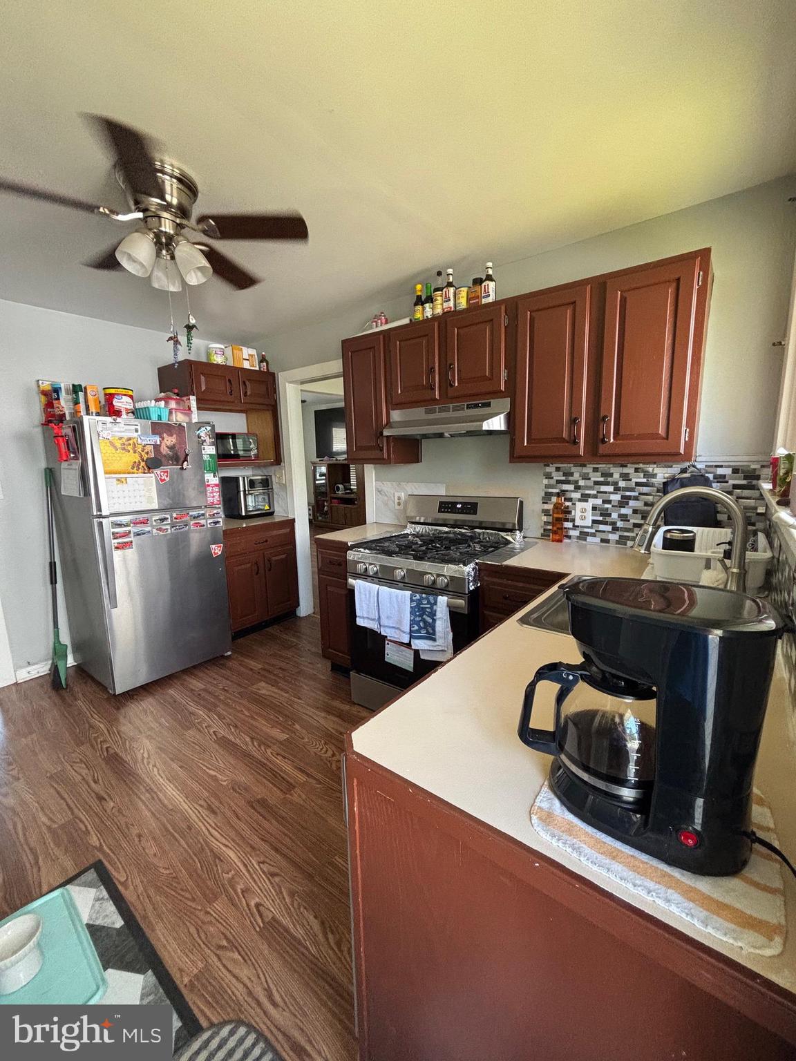 WILLOW GROVE - Residential