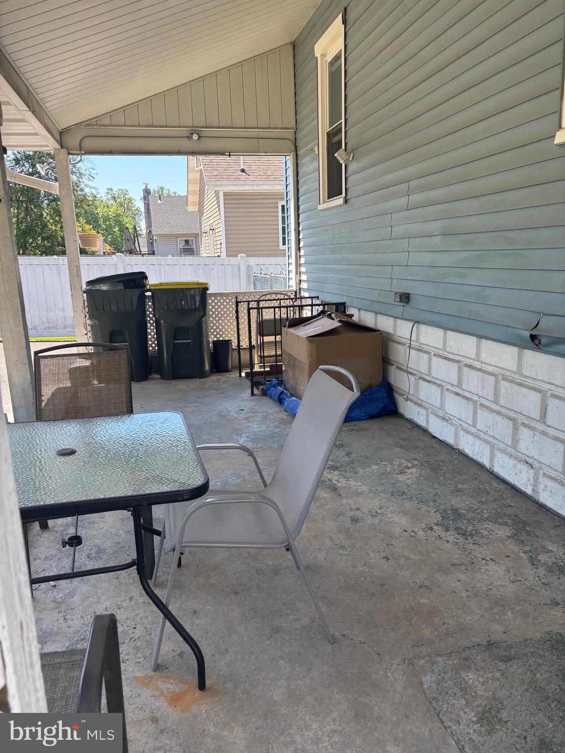 WILLOW GROVE - Residential