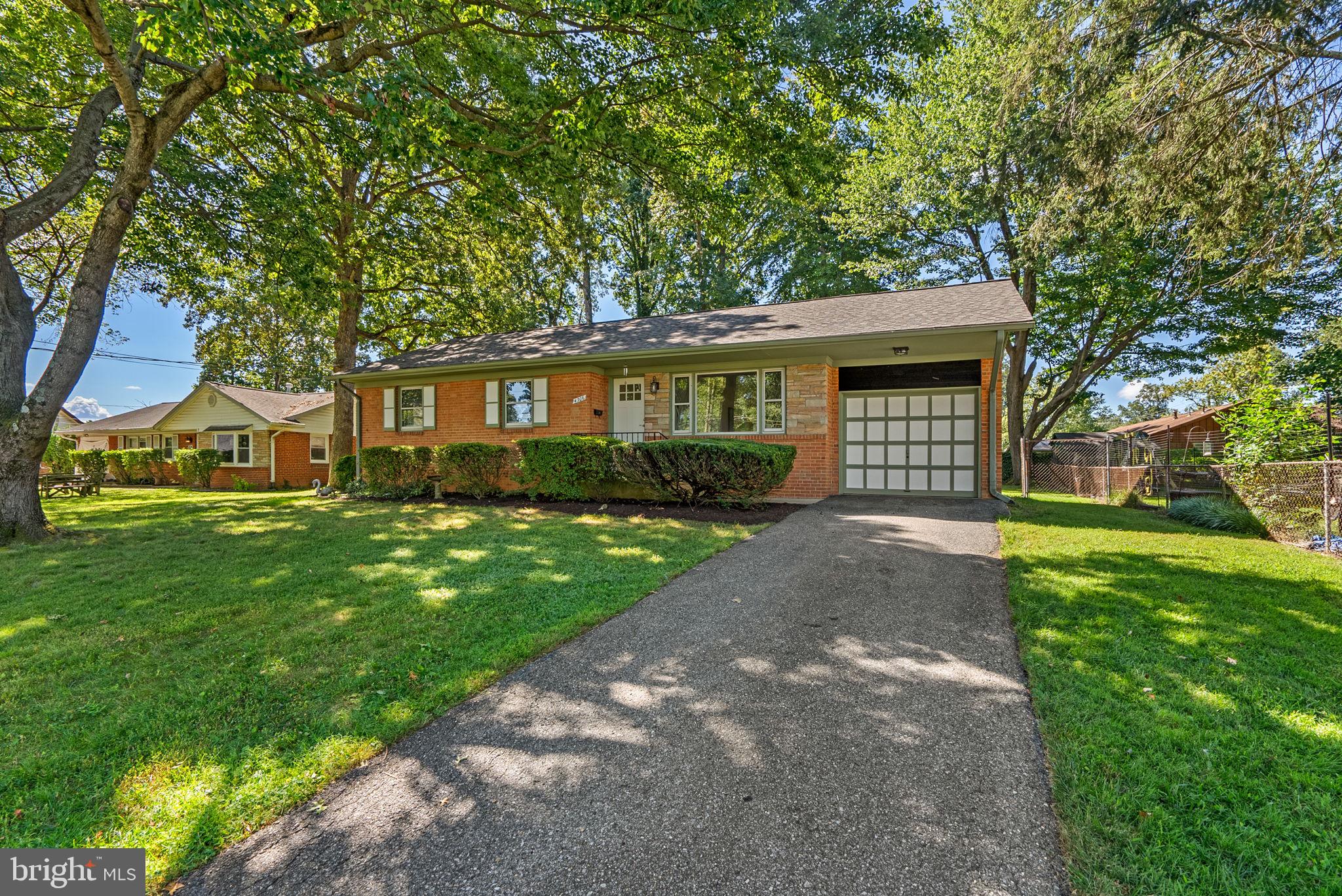 ROOF: 2025
HVAC: 2023
WATER HEATER: 2022
Welcome home to this absolutely gorgeous, freshly renovated, turn-key home in an incredible location! Owners have spared no expense bringing modern flair to this 1960s charmer. Upon arrival, you will notice the entire exterior has been freshly painted, and a new front door and updated modern light fixtures have been added! Original hardwoods, freshly refinished, carry throughout the majority of the main level! The kitchen has been entirely replaced with brand-new, soft-close cabinets, stainless steel appliances, and a newly added dishwasher. Don't miss the views of the gorgeous backyard from the spacious kitchen! Lighting has been updated or added in every bedroom, and both full bathrooms have been completely overhauled with bath-fitters and new vanities, lighting, paint, and modern accents! Downstairs you will find a second family room, and tons of storage space, or space to make additional rooms! Be sure to check out the half bath that's located by the laundry area in the back, and the walk-up steps that lead to the back yard! The large level back yard is fully fenced and ready for all your adventures. All of this tucked back on a quiet cul-de-sac! You won't want to miss this one, so be sure to schedule your private showing today!