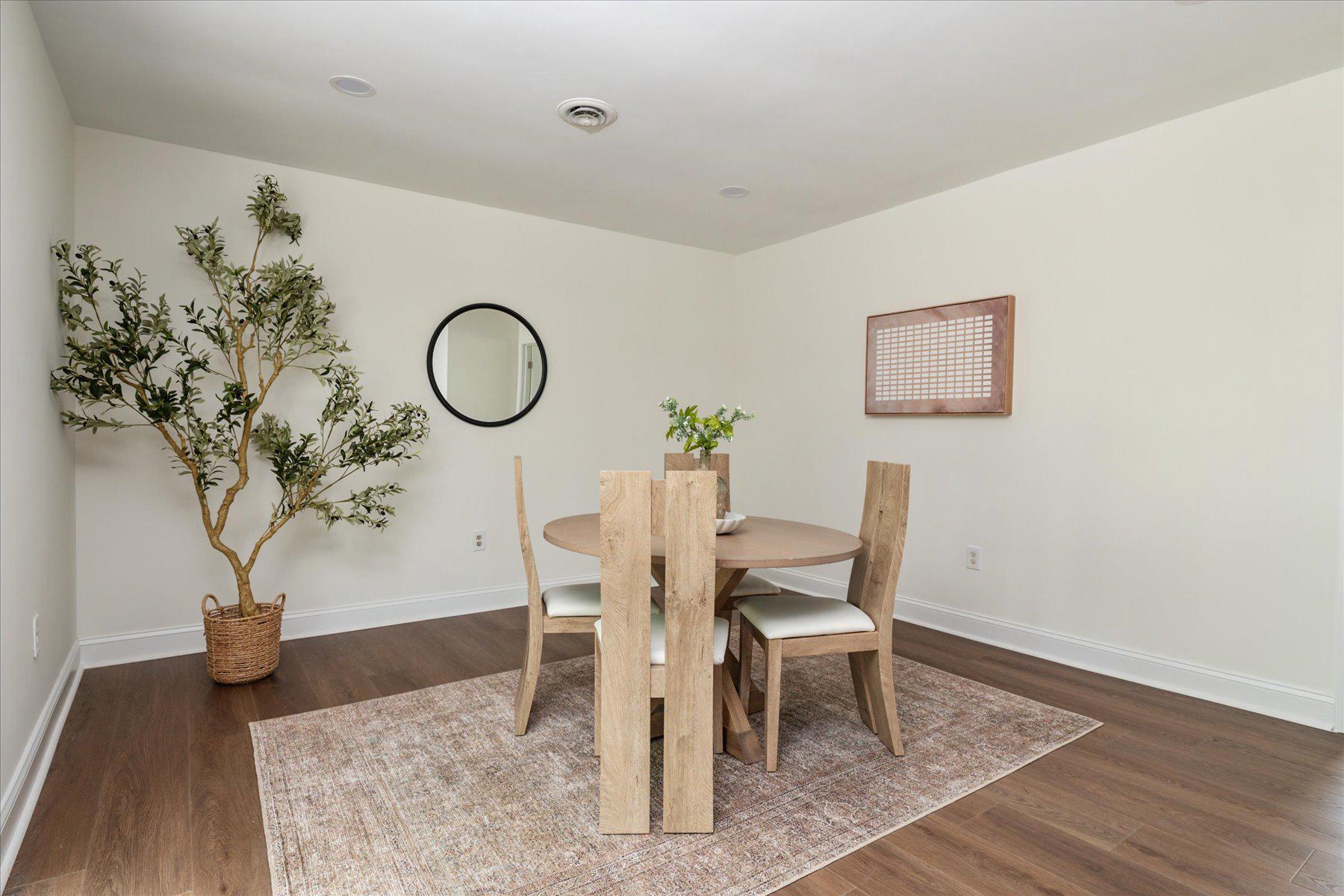 EDGEWOOD MEADOWS - Residential