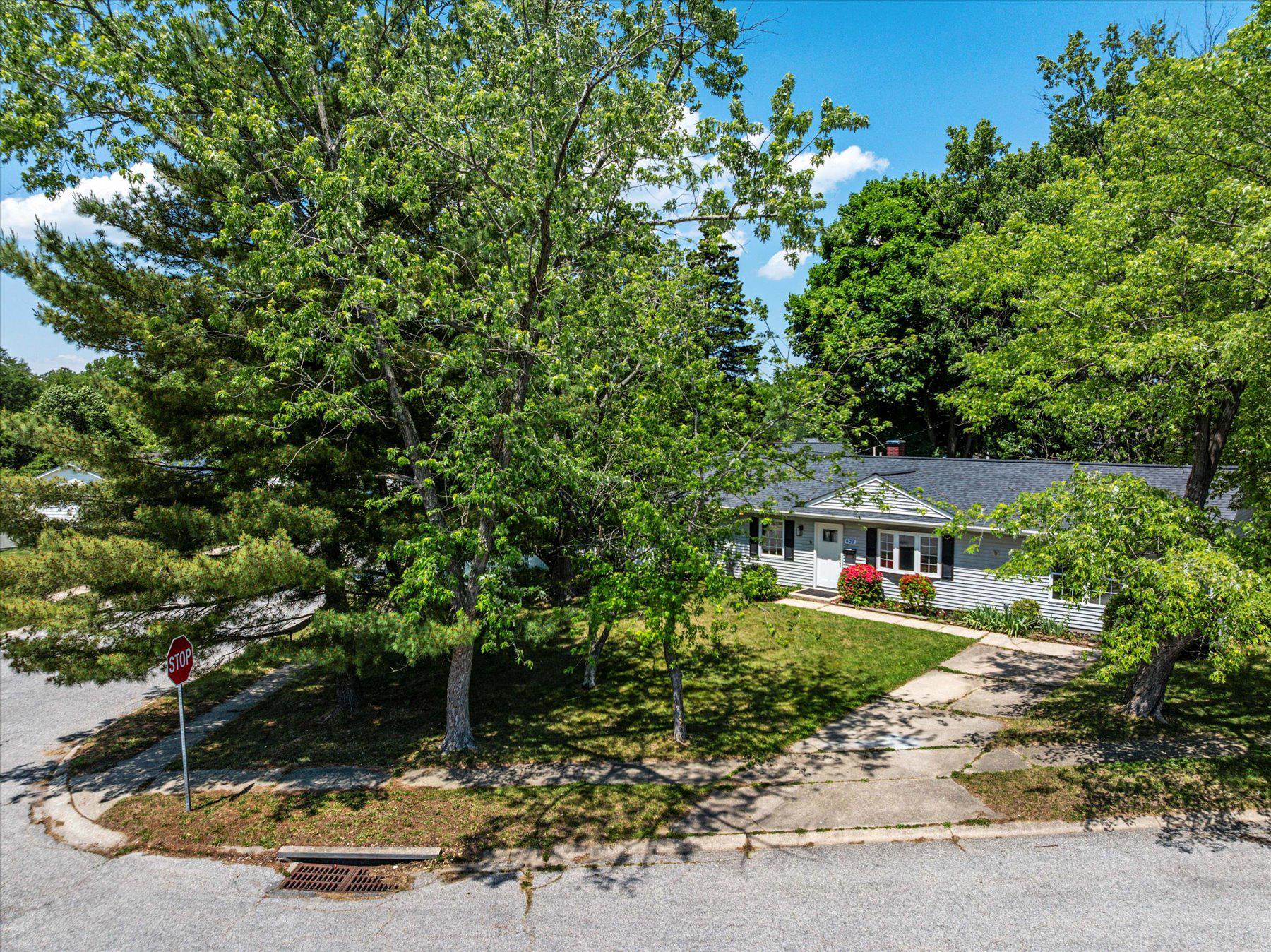 EDGEWOOD MEADOWS - Residential