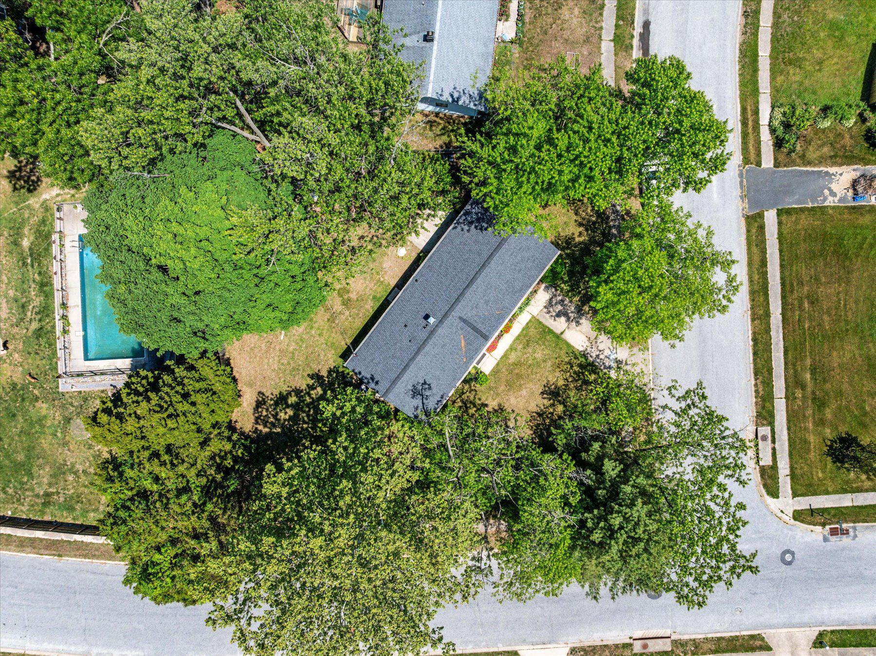 EDGEWOOD MEADOWS - Residential