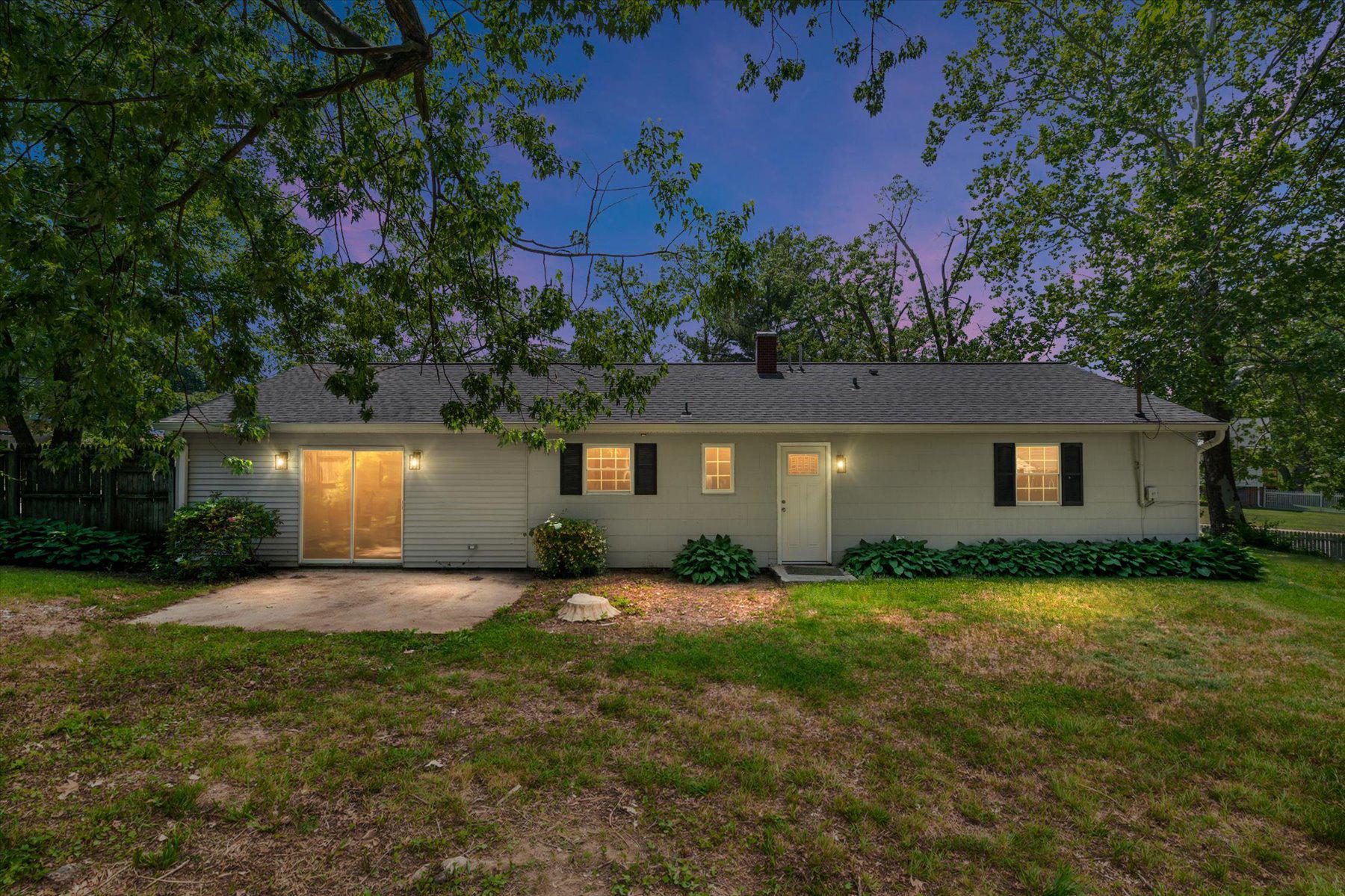 EDGEWOOD MEADOWS - Residential