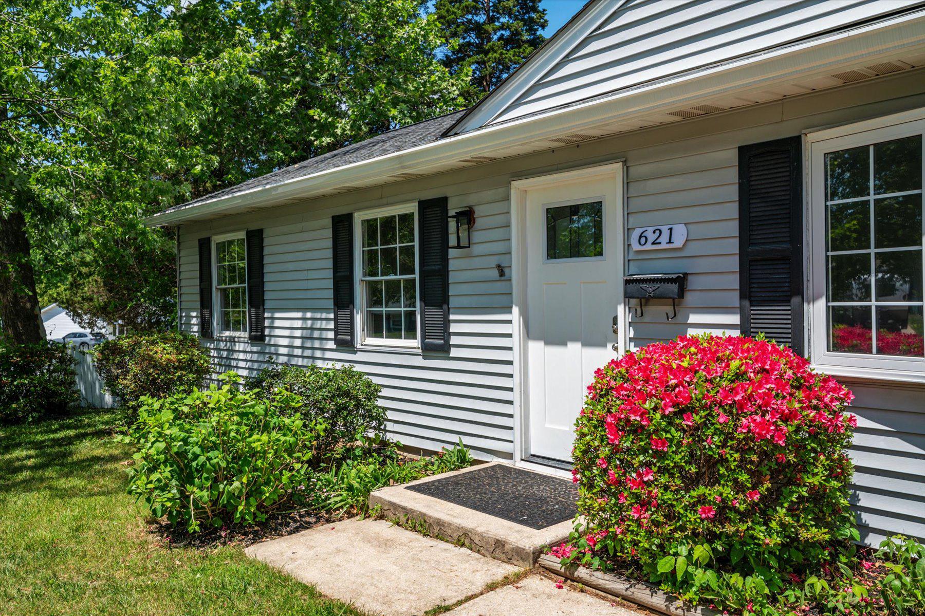 EDGEWOOD MEADOWS - Residential