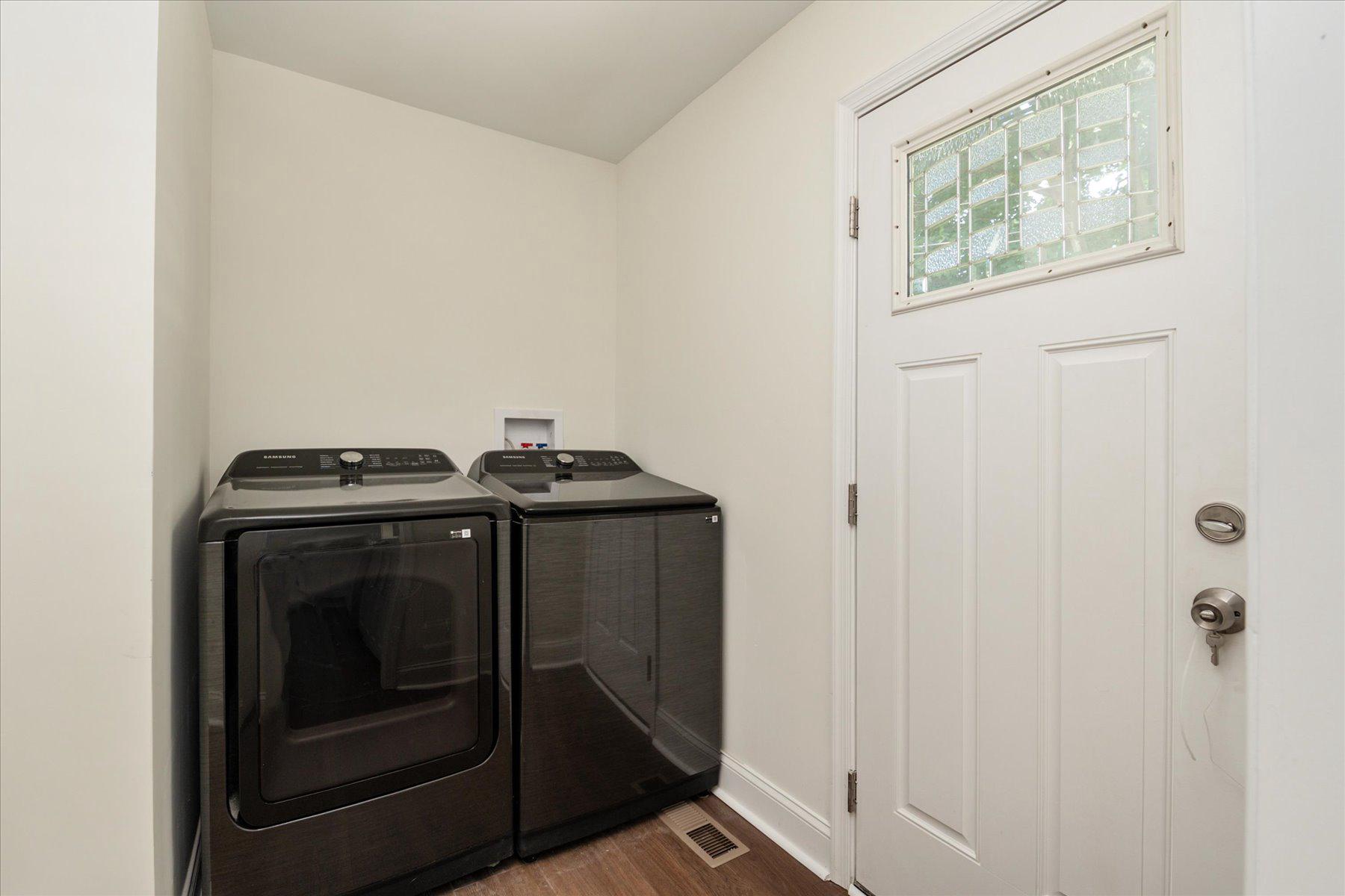 EDGEWOOD MEADOWS - Residential